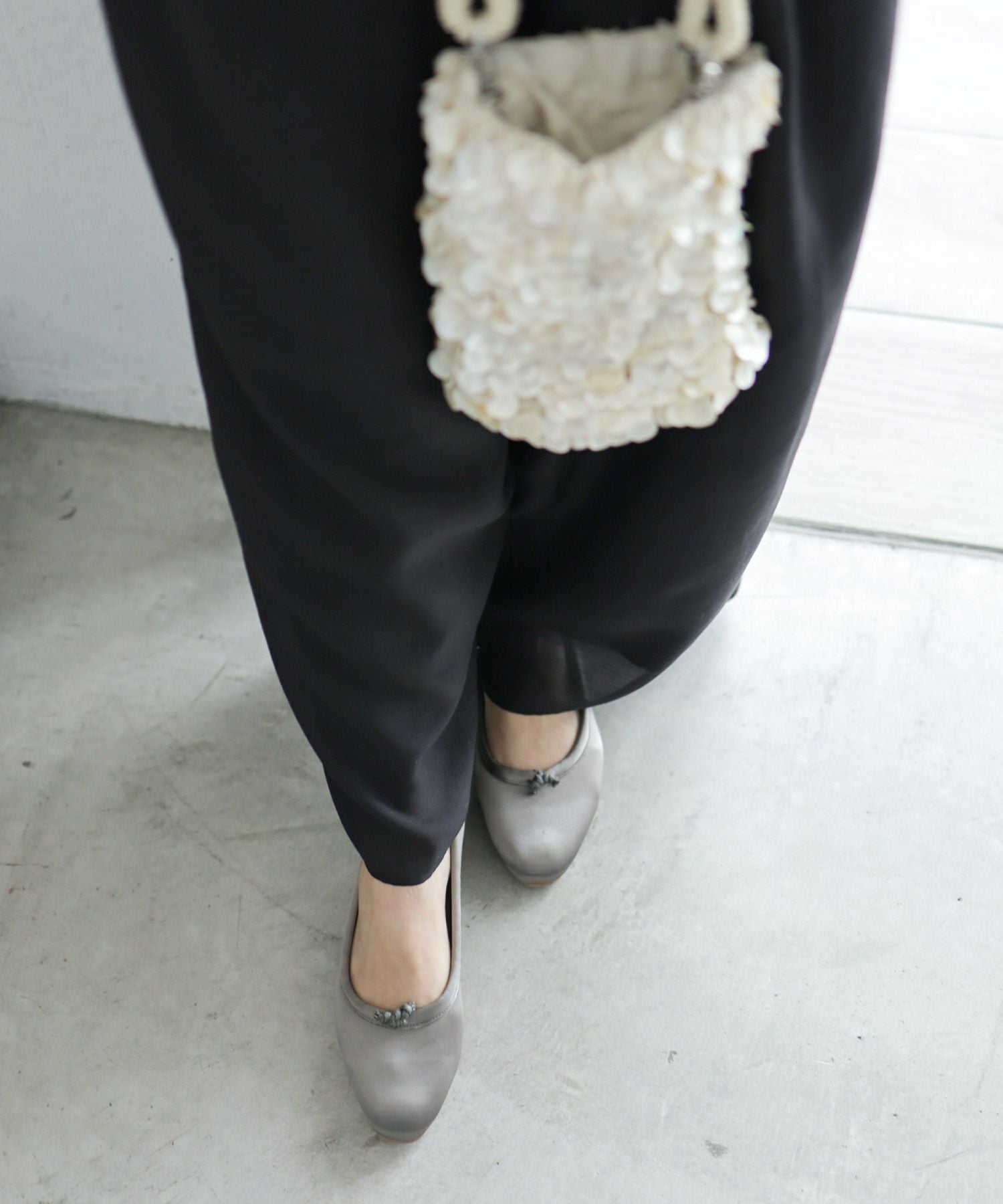 柔らかフィットサテンバレエシューズ ▲返品不可