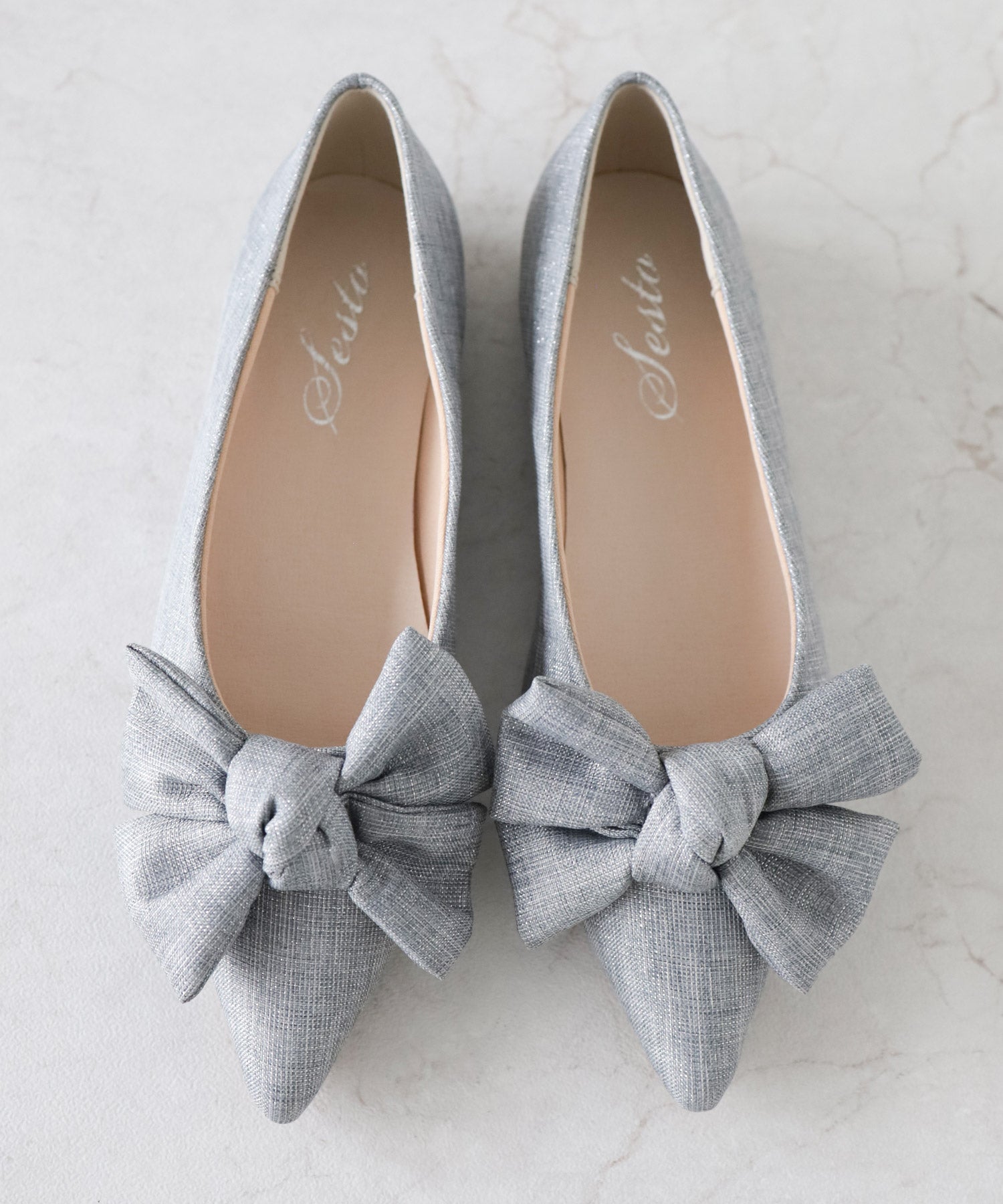 ポインテッドトゥリボンフラットパンプス