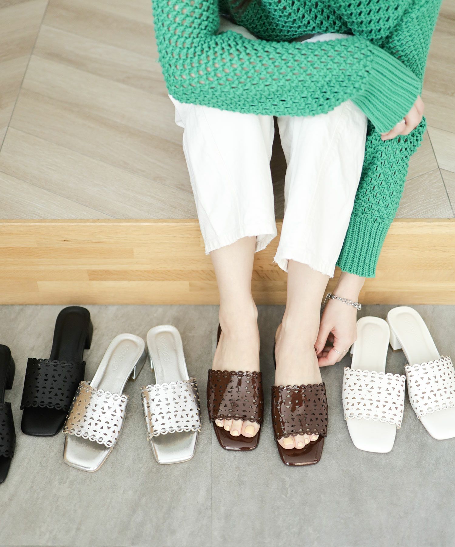 カットワークローヒールミュールサンダル▲返品不可