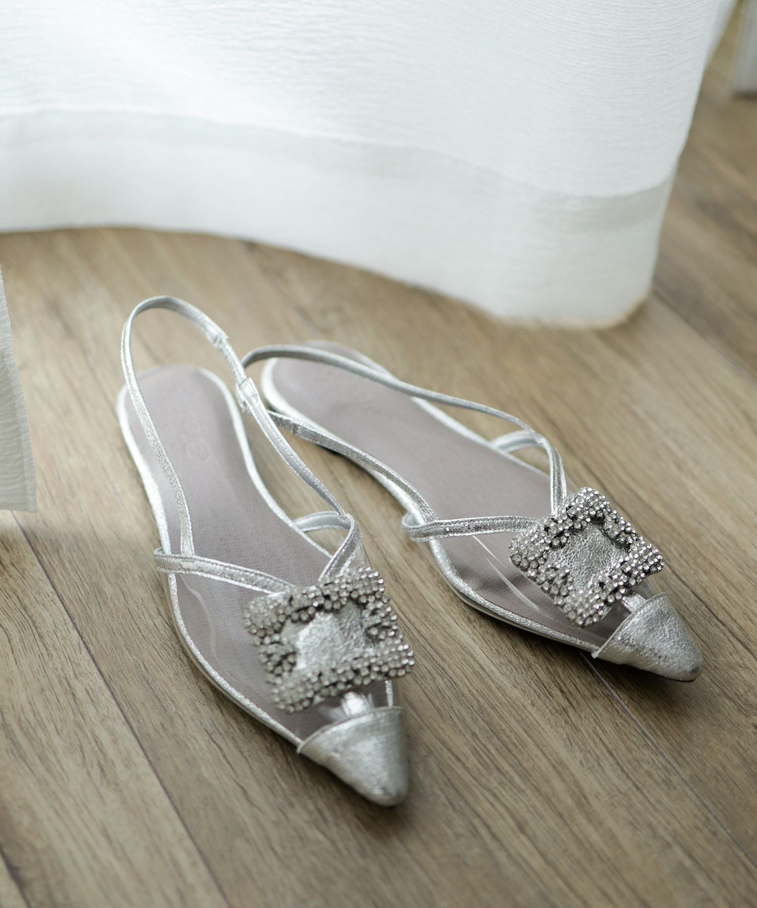 ビジュー付きクリアサンダル▲返品不可