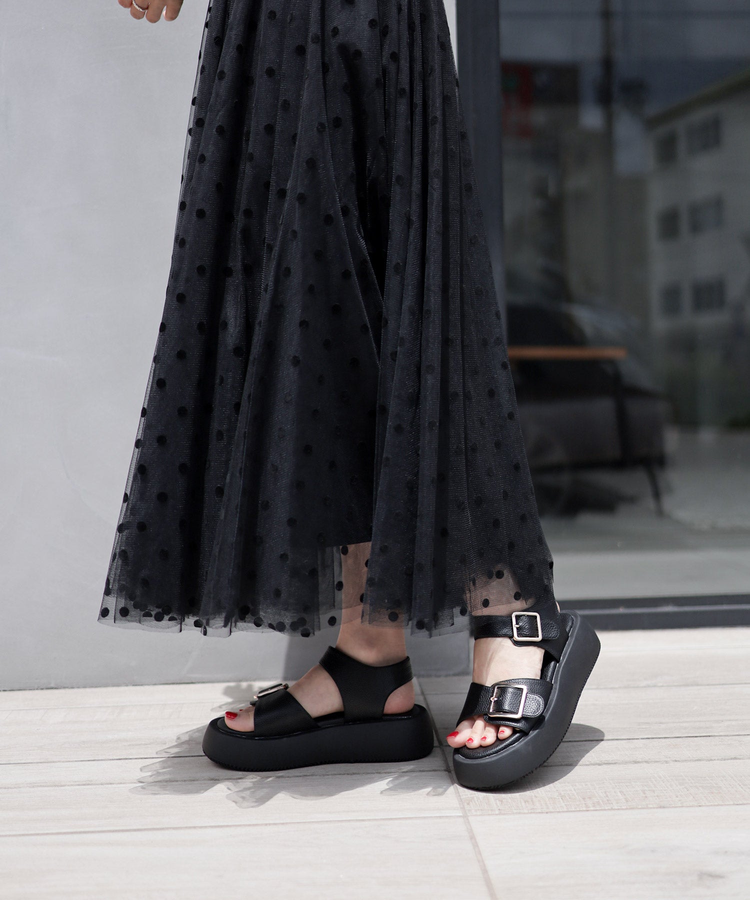 ダブルベルト厚底サンダル