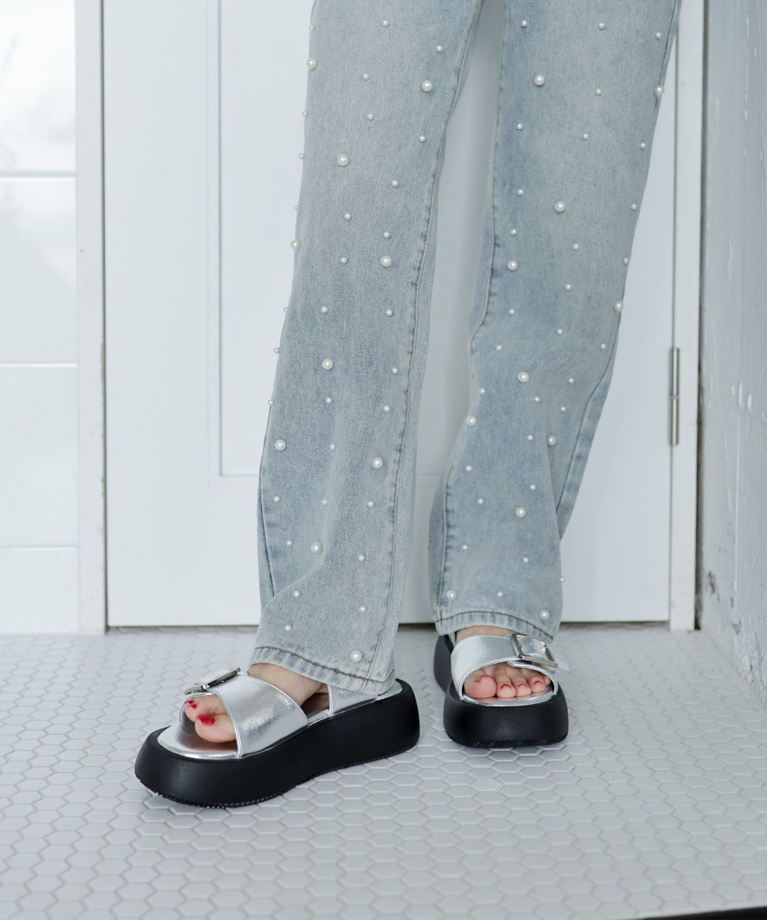 ダブルベルト厚底サンダル