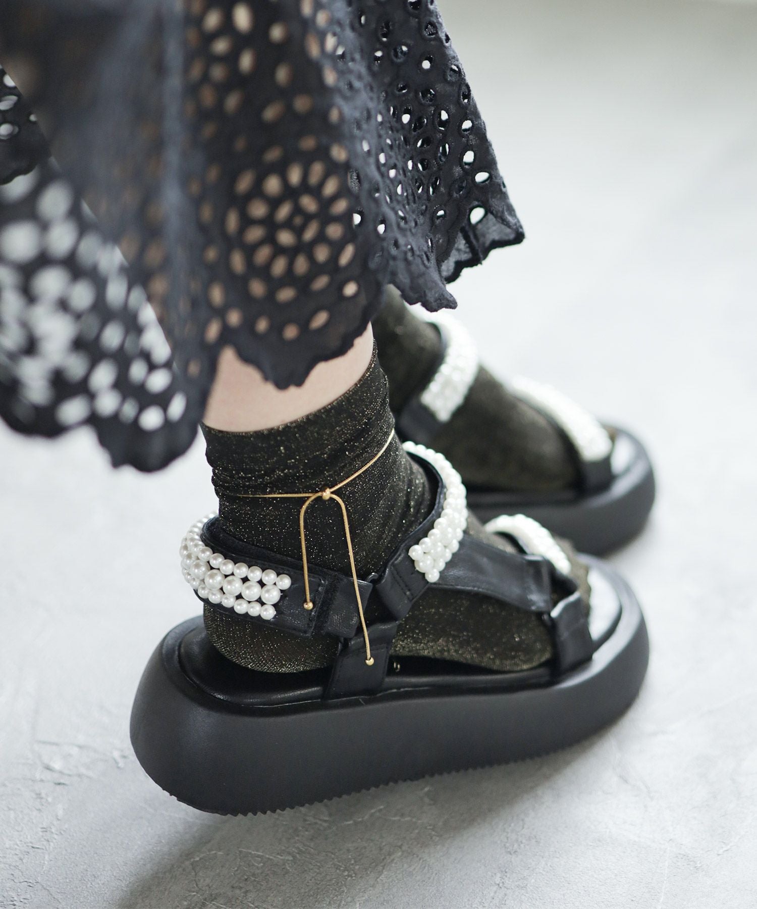 パールデザイン厚底ベルクロスポーツサンダル▲返品不可