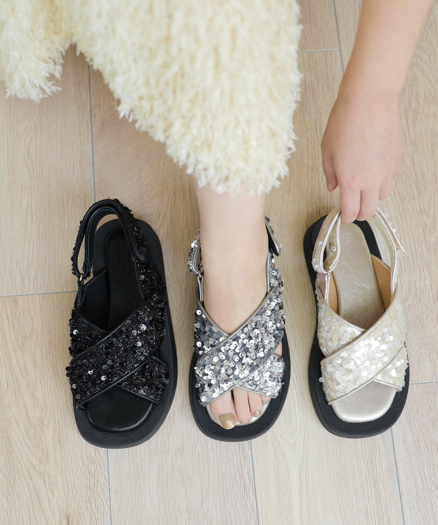 スパンコールクロスベルト軽量厚底サンダル▲返品不可