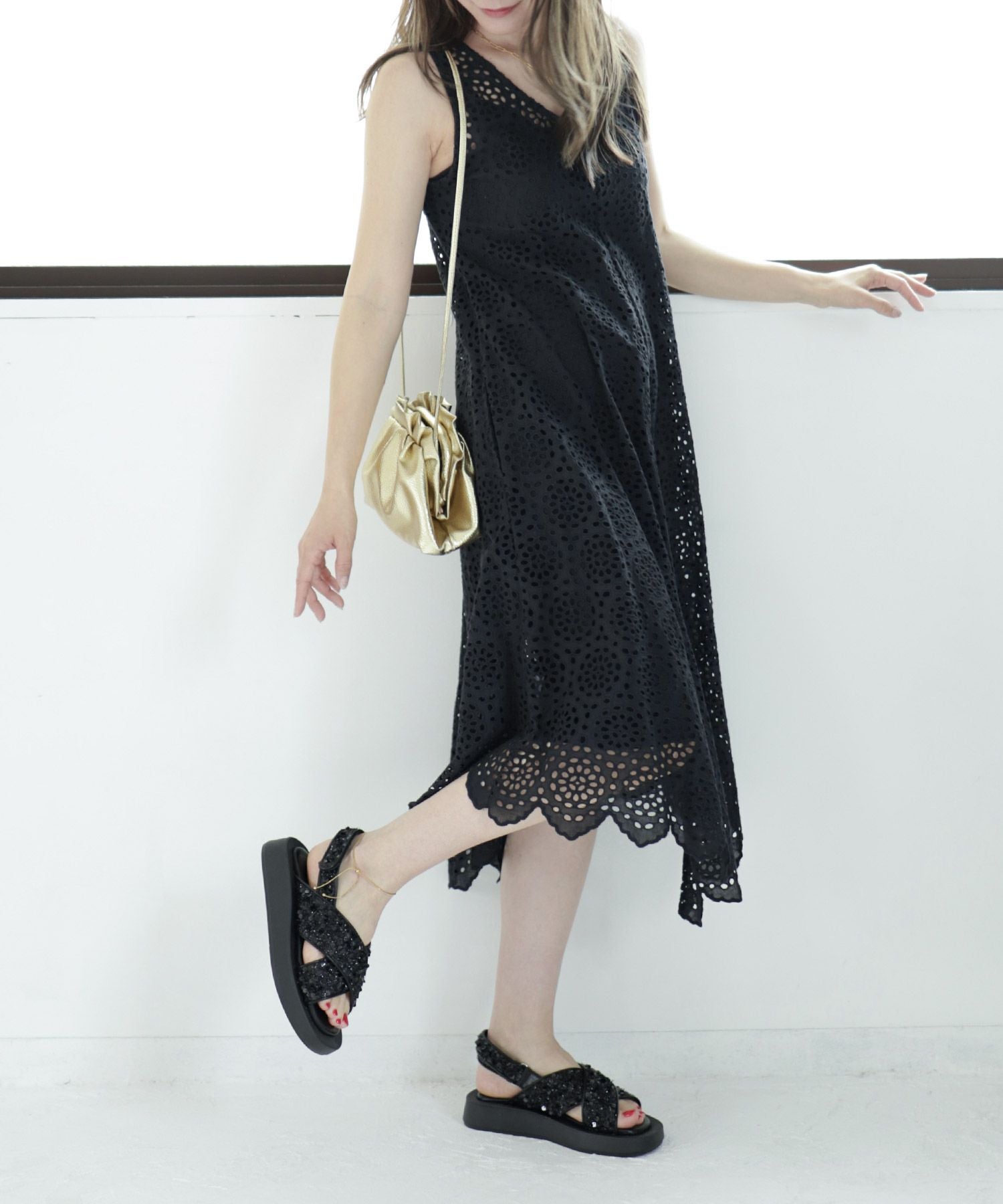 スパンコールクロスベルト軽量厚底サンダル▲返品不可