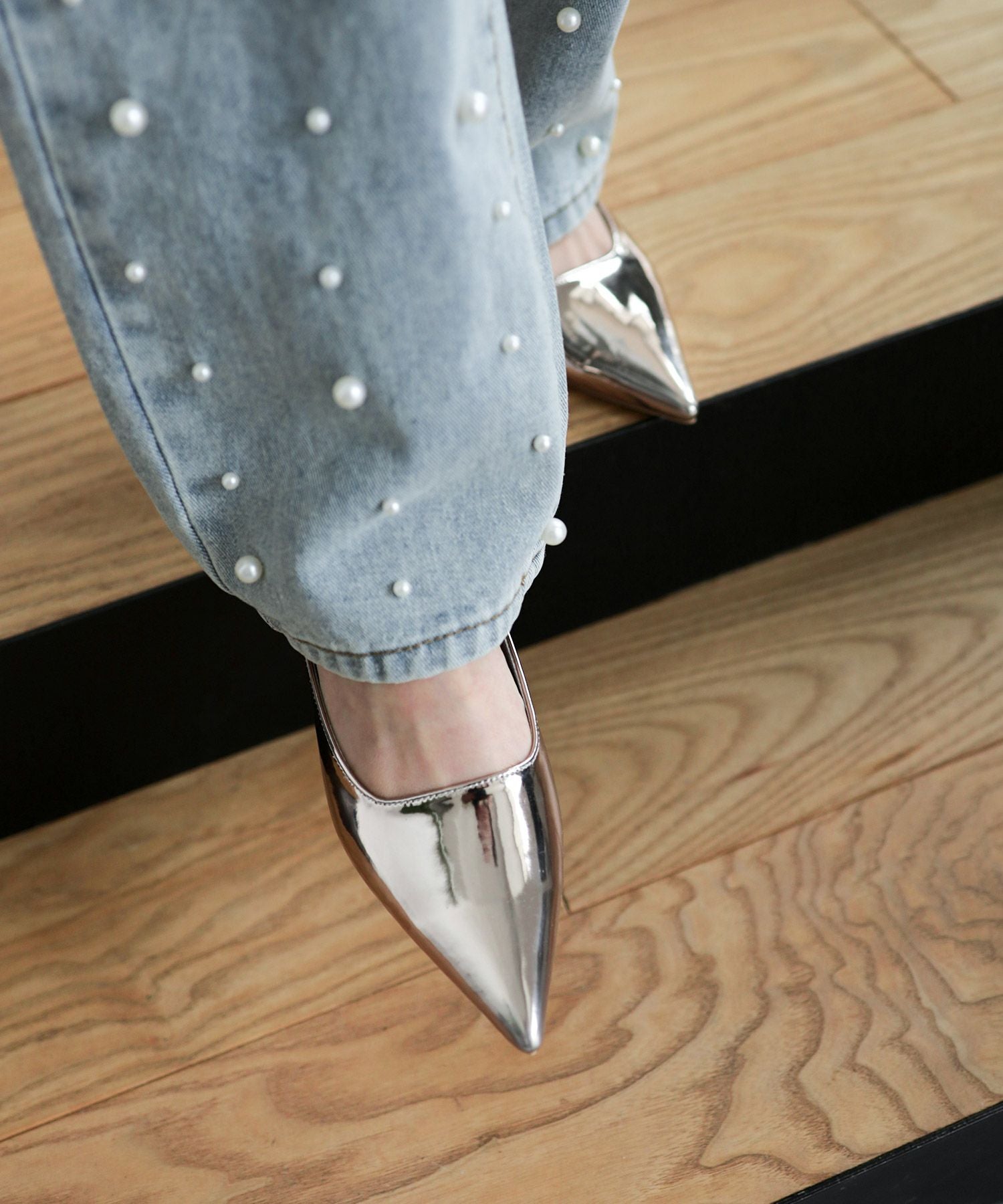 カーブヒールポインテッドトゥミュールサンダル▲返品不可