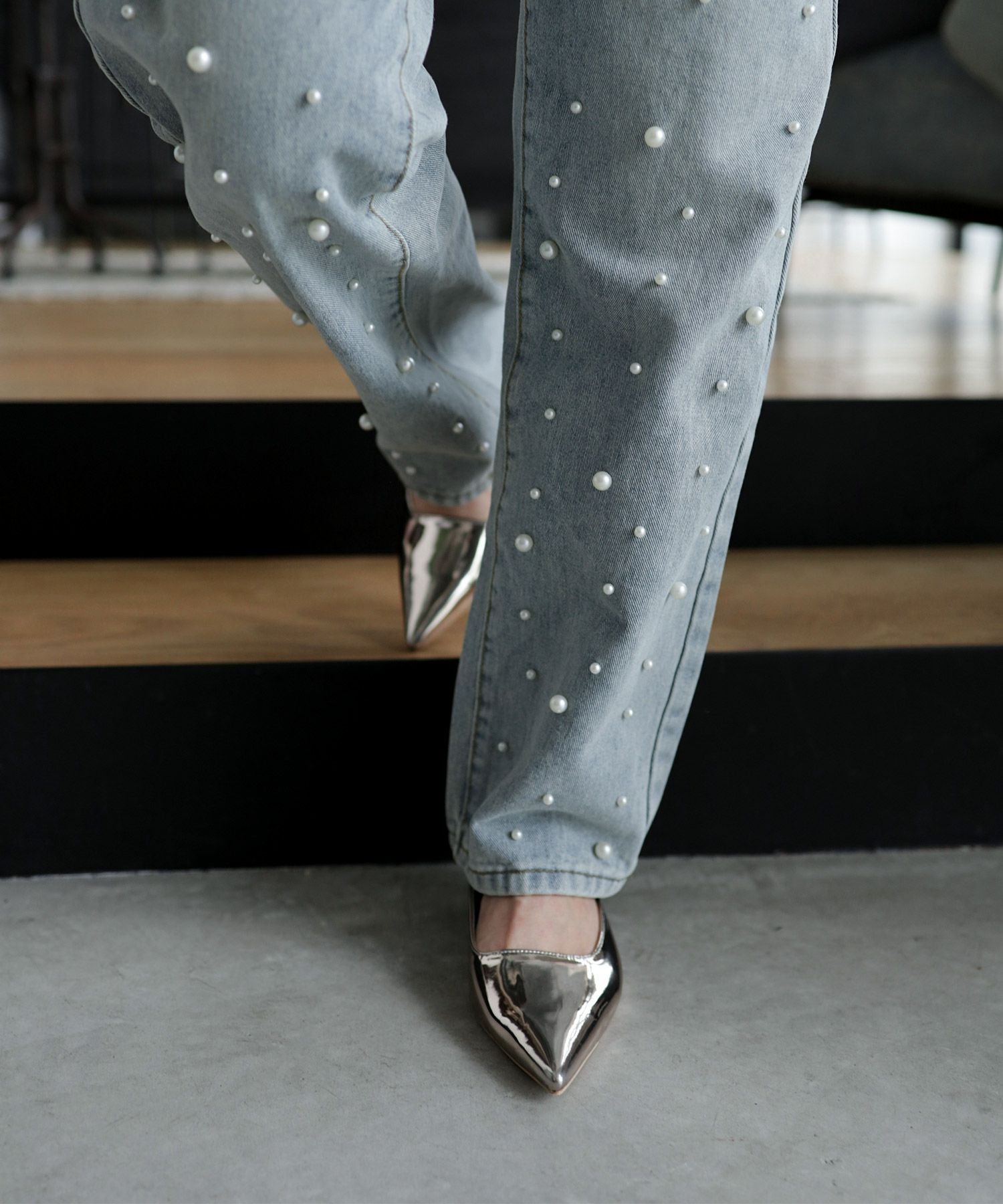 カーブヒールポインテッドトゥミュールサンダル▲返品不可