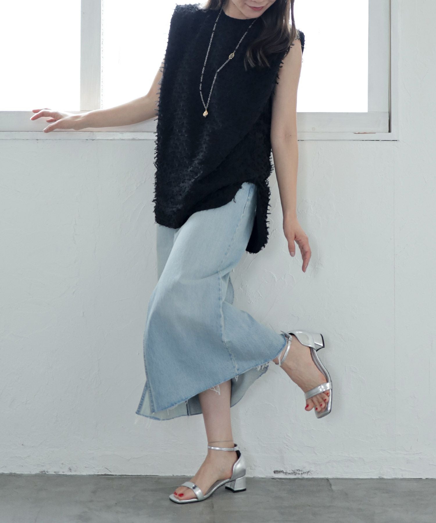 ミドルヒールバーストラップサンダル 一部4月上旬入荷予定