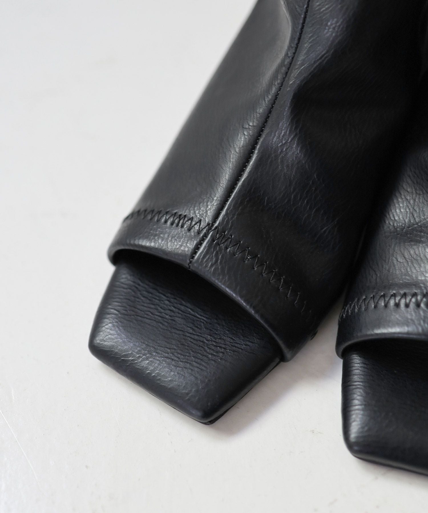 ゴムストラップサボサンダル 一部3月末頃入荷予定