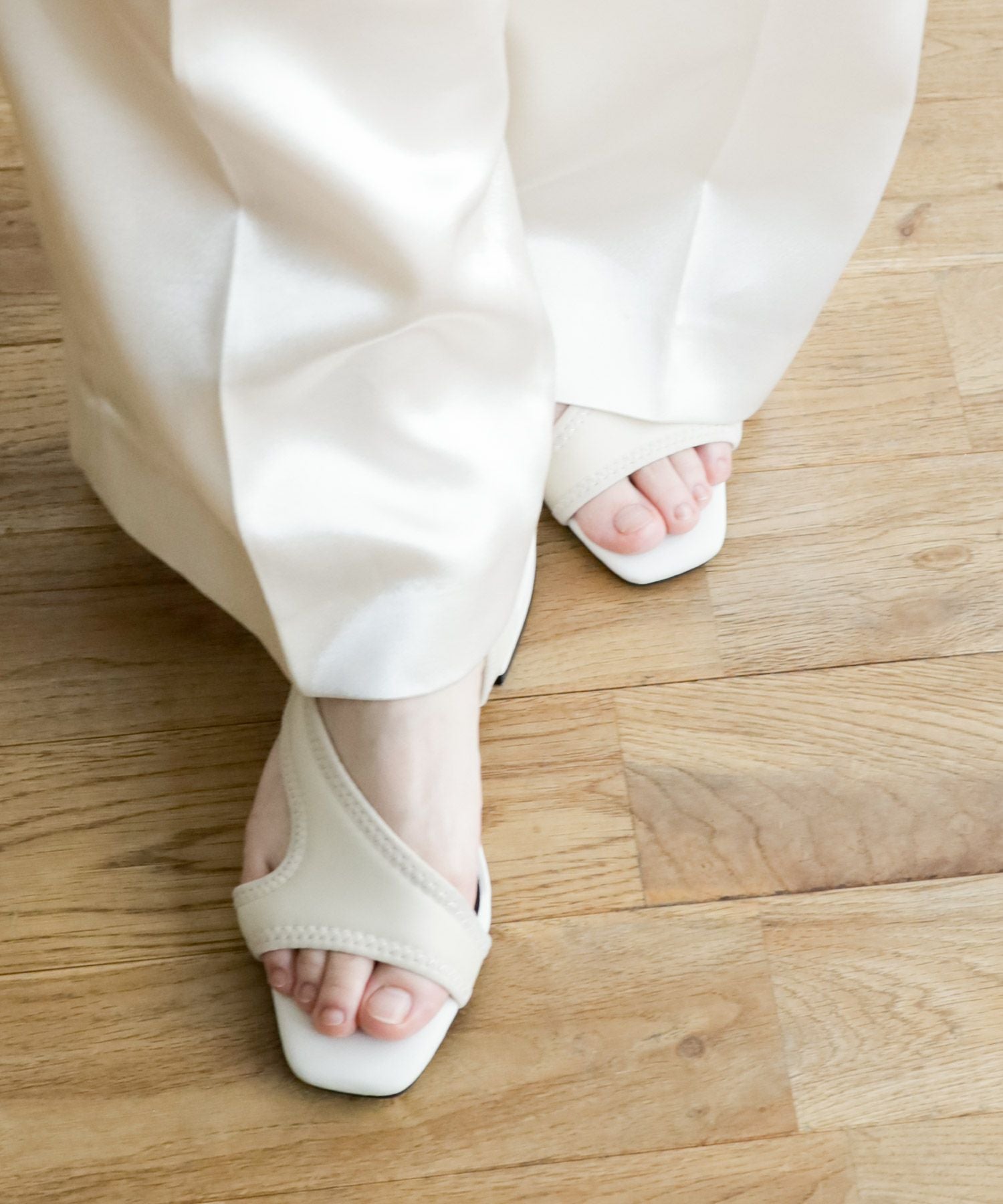 ストレッチフィットサンダル