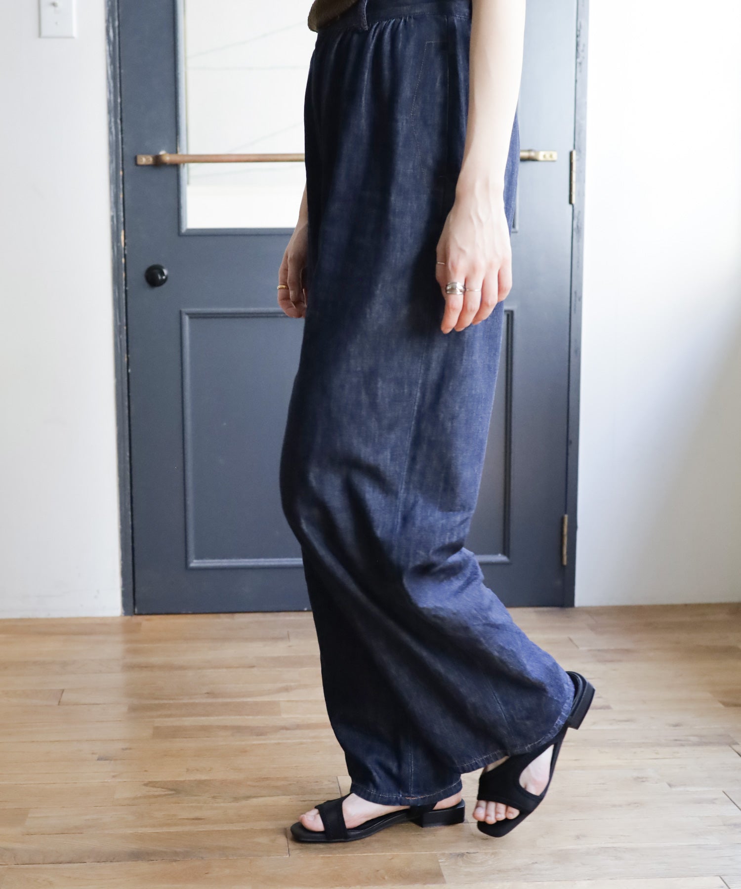 ストレッチフィットサンダル ▲返品不可