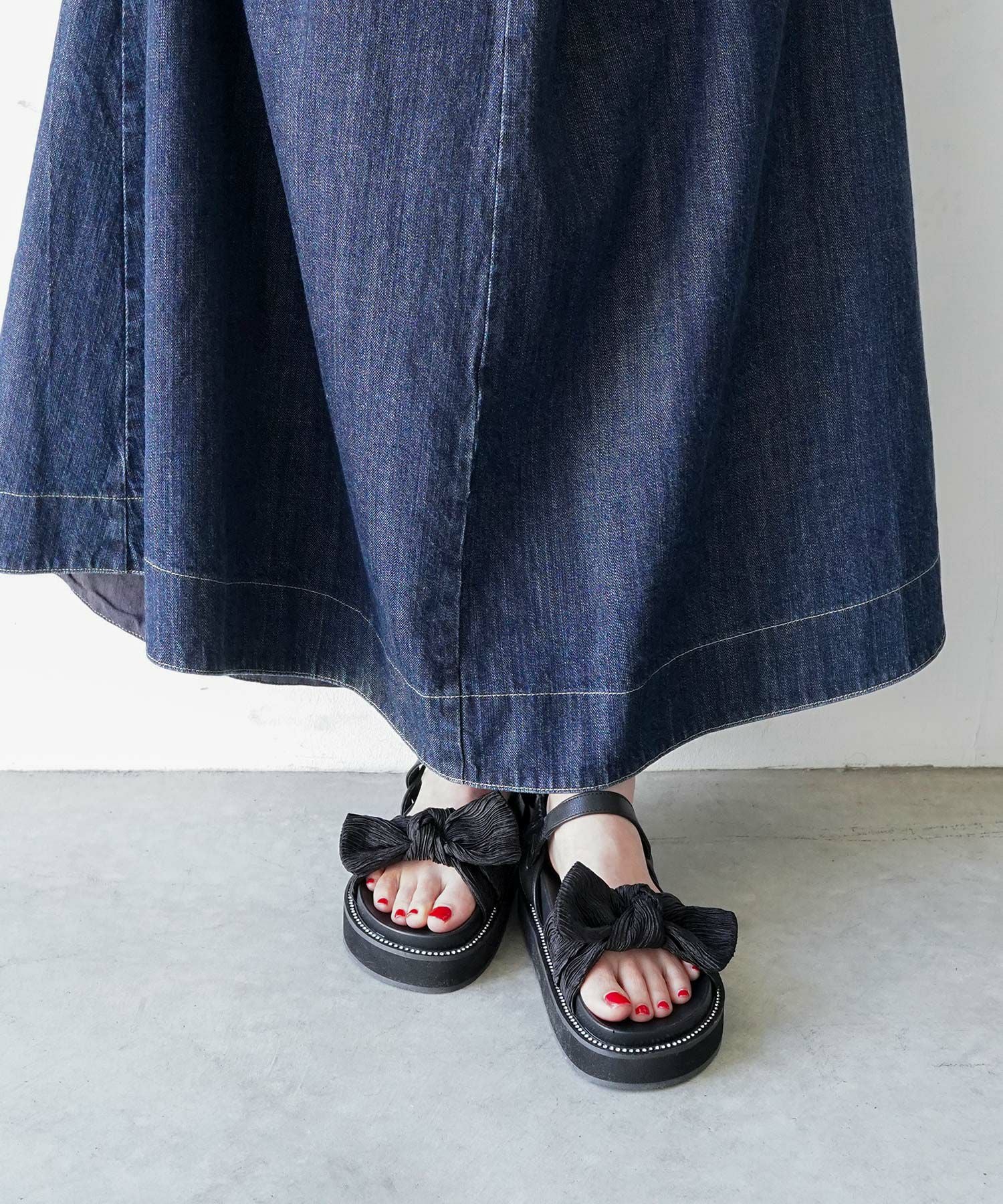 プリーツリボンフットベッドサンダル▲返品不可