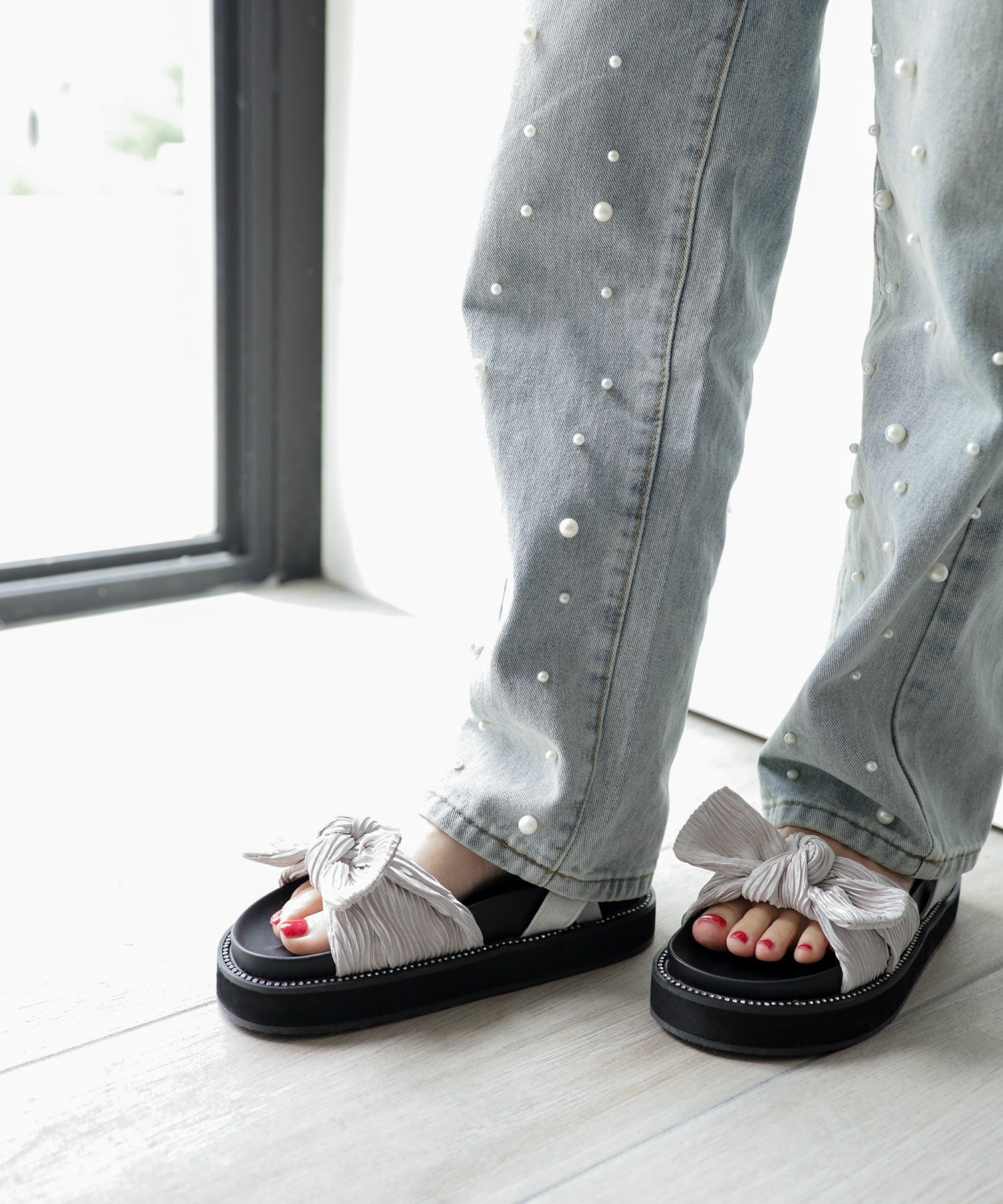 プリーツリボンフットベッドサンダル▲返品不可