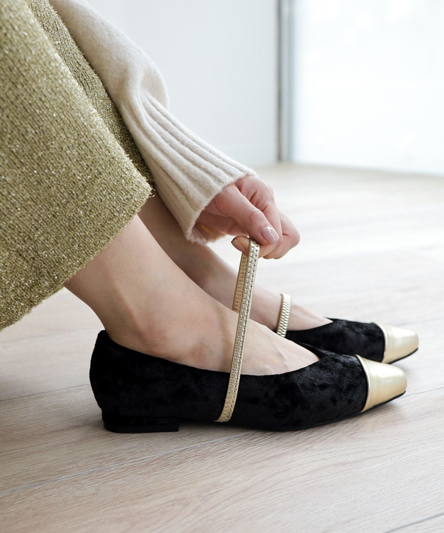 シャイニーベロアメリージェーンパンプス▲返品不可