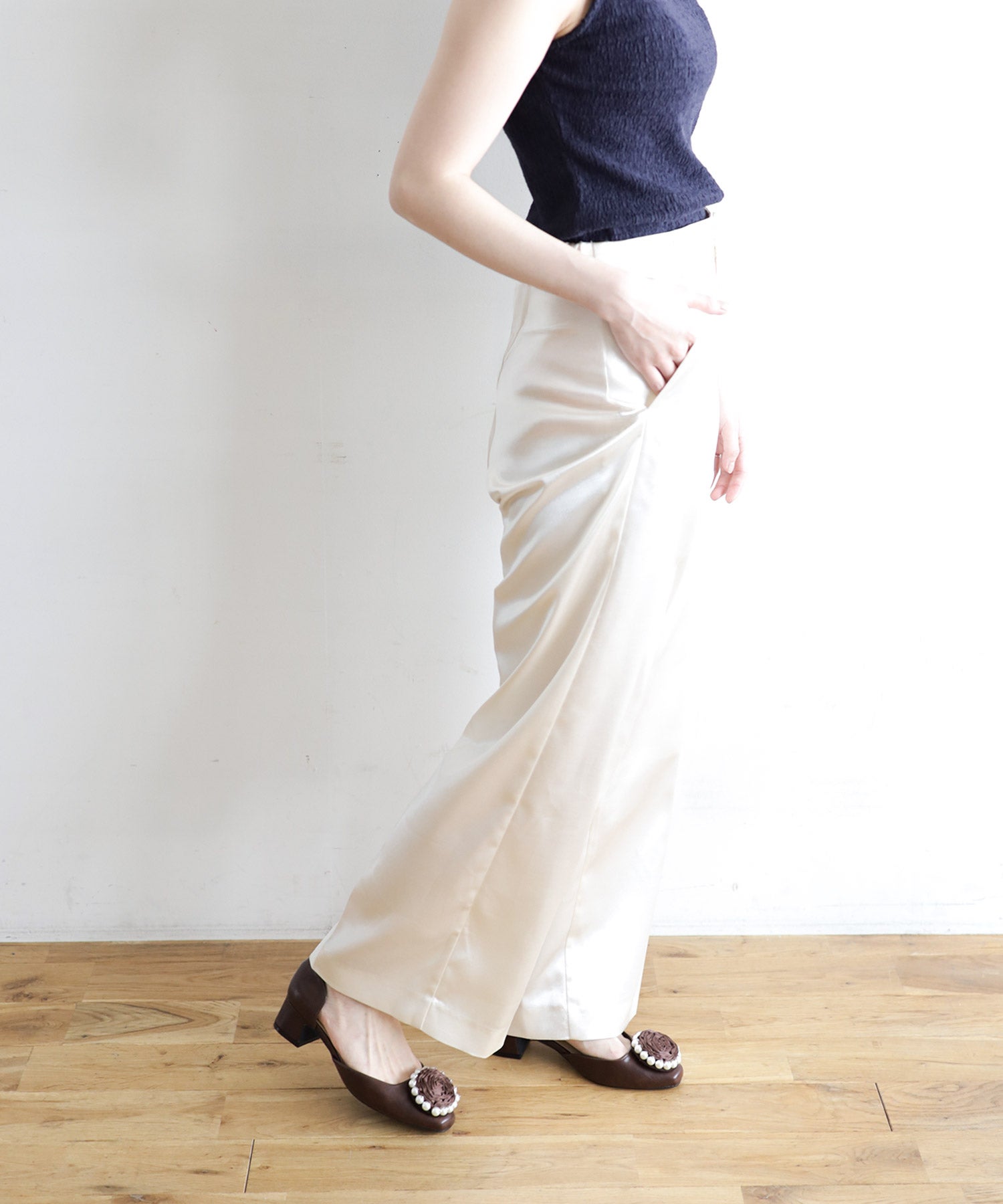 パールローズストラップパンプス