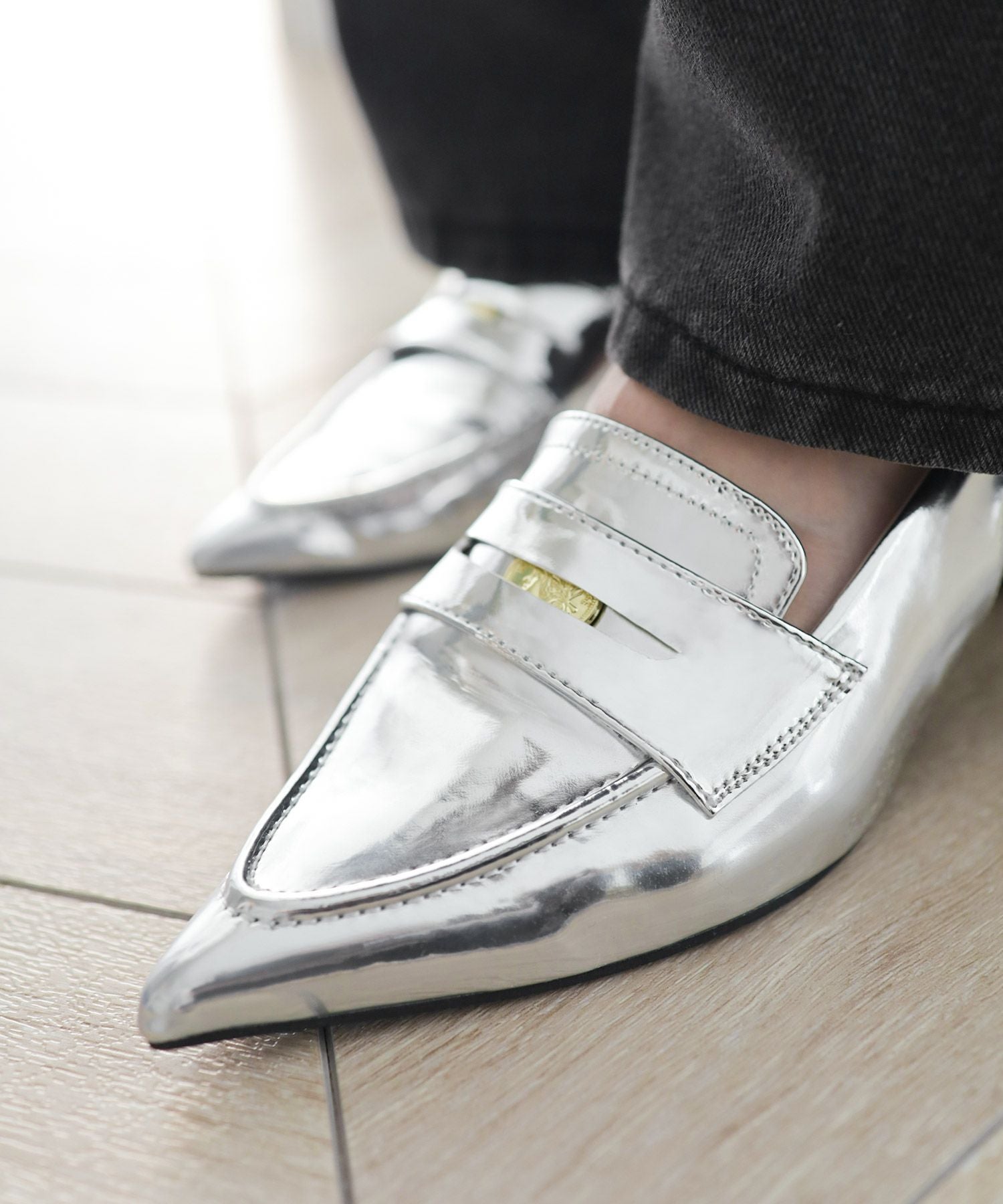 カーブヒールコインローファースリングバックパンプス▲返品不可