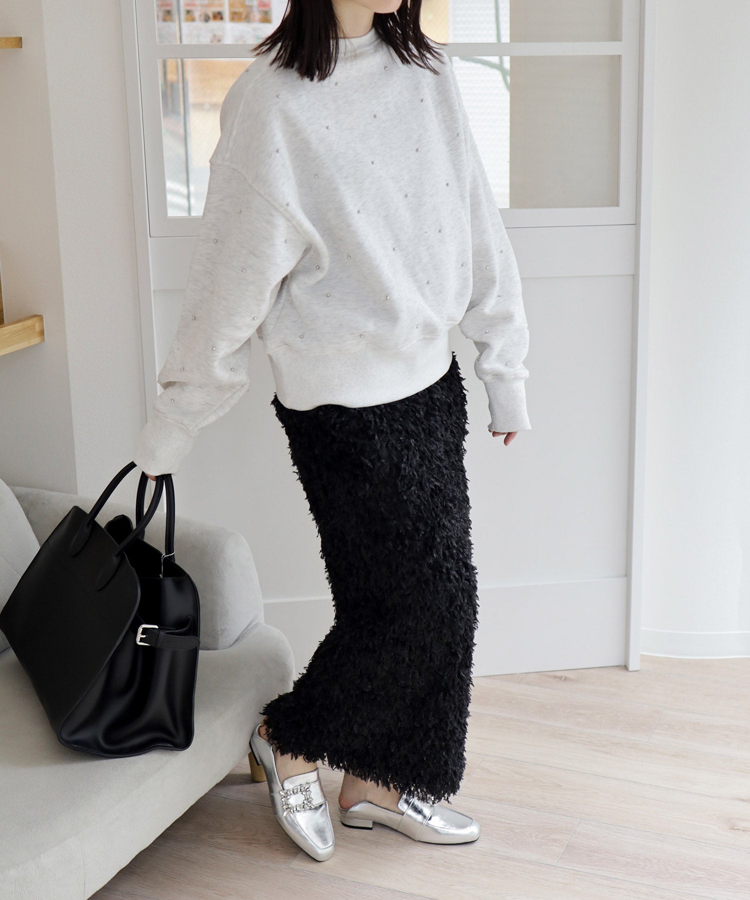 かかとが踏めるビジューモチーフローファー▲返品不可