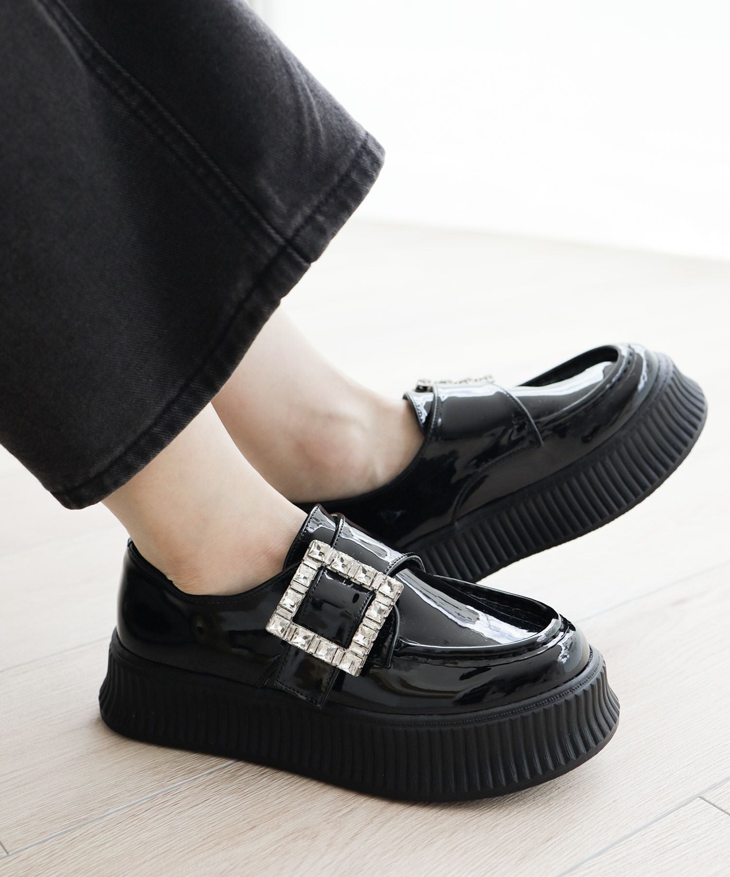 ビジューモチーフ厚底スリッポンローファー▲返品不可