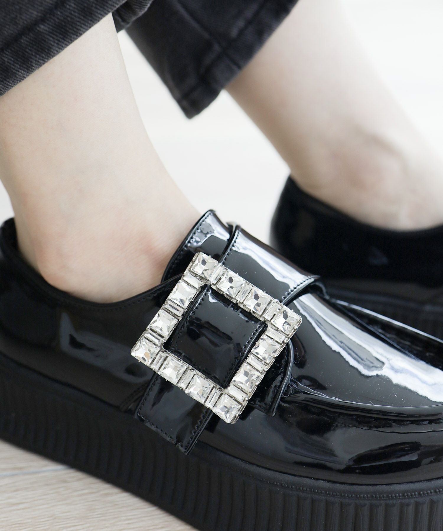 ビジューモチーフ厚底スリッポンローファー▲返品不可