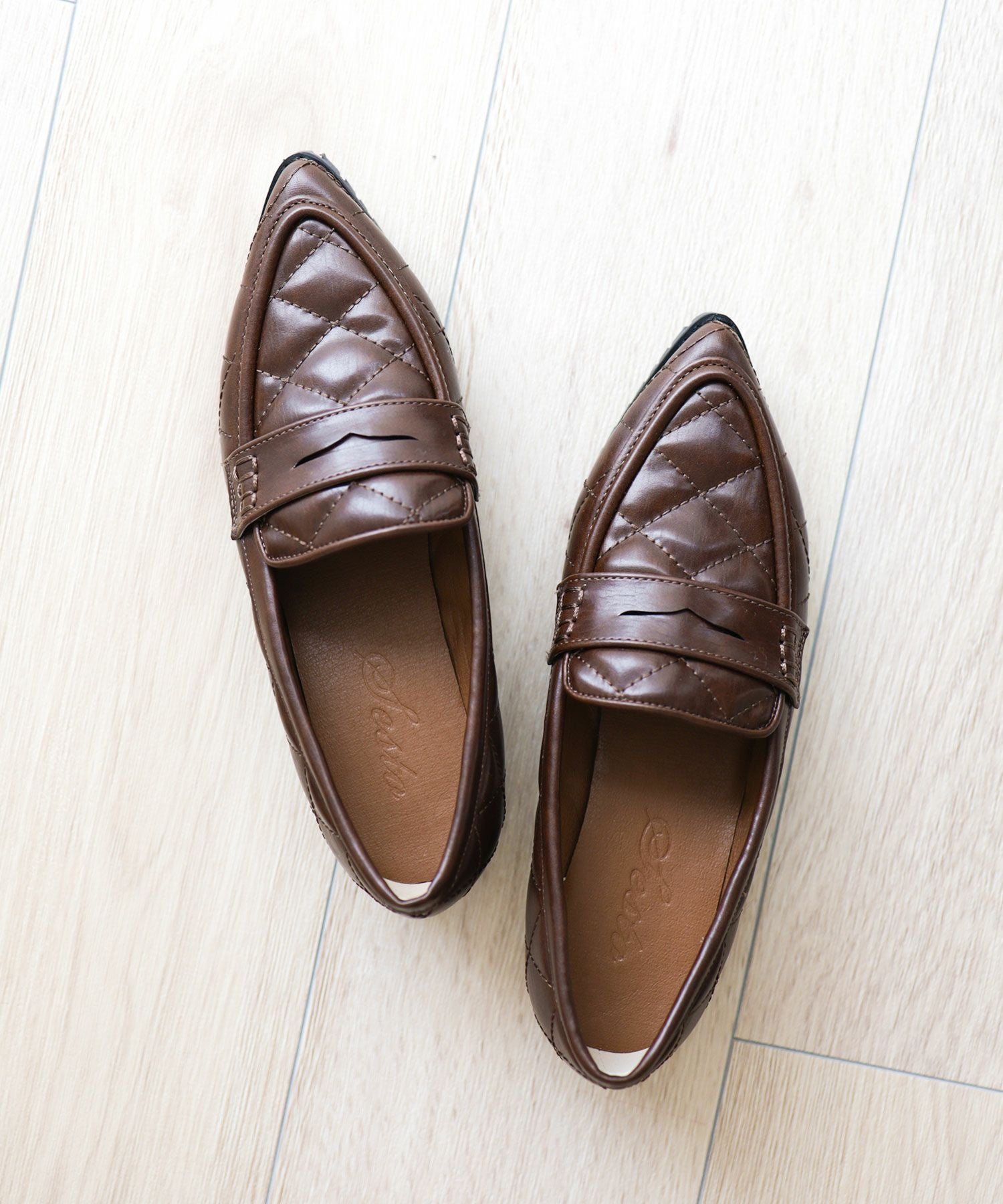 軽量厚底キルティングポインテッドトゥローファー▲返品不可