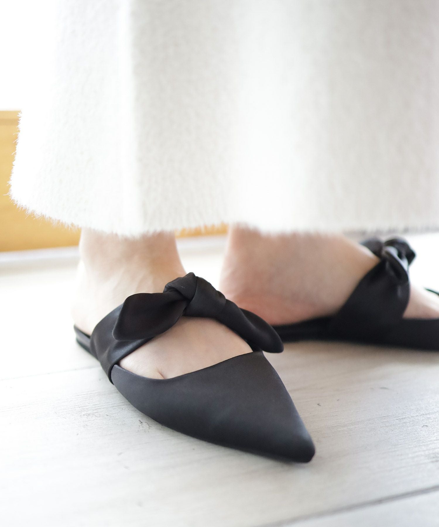 ポインテッドトゥフラットリボンミュール▲返品不可