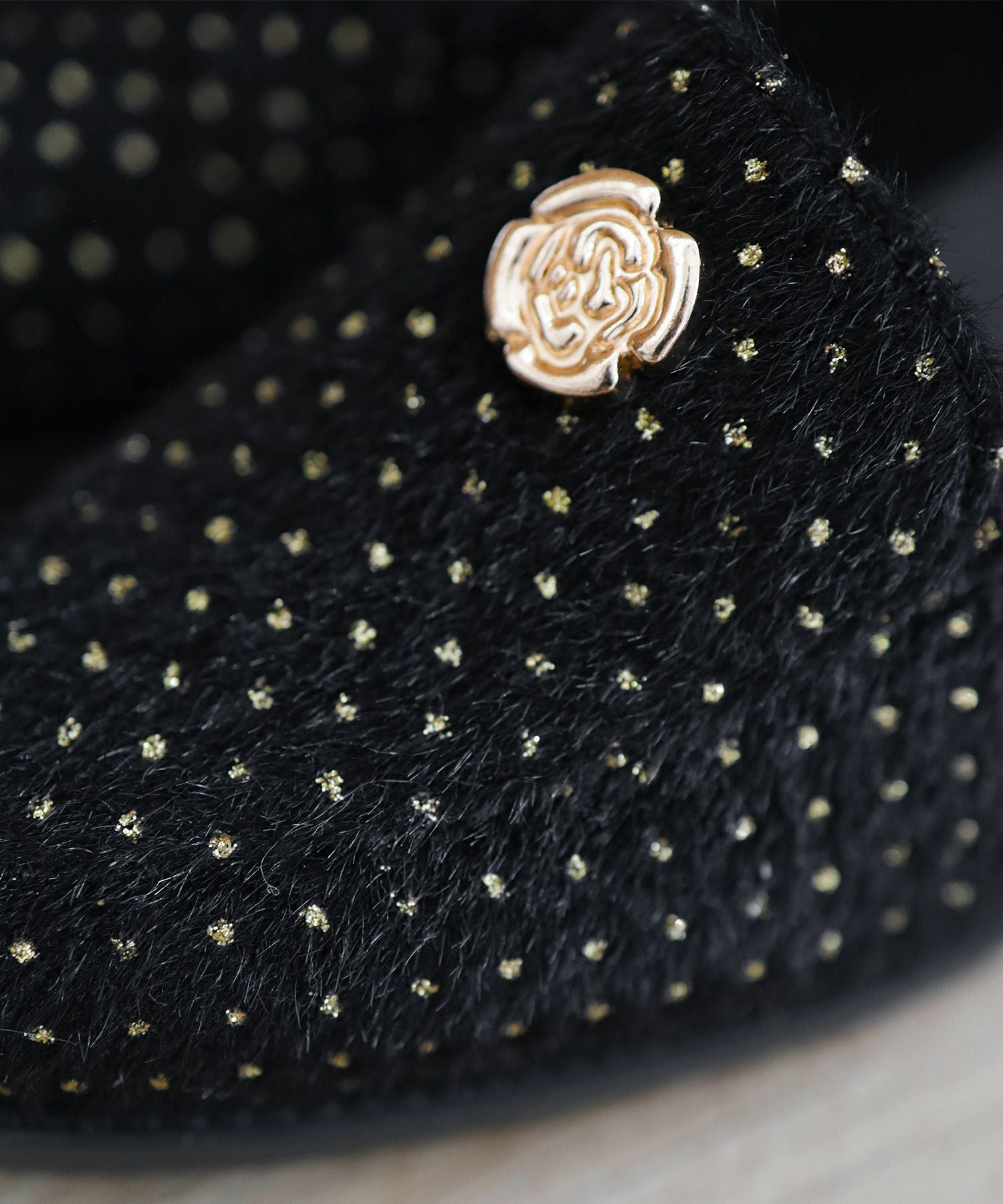 ボタンローファー