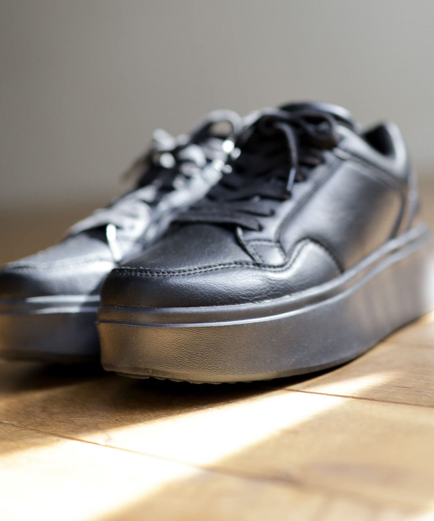 軽量厚底レースアップボリュームスニーカー ▲返品不可