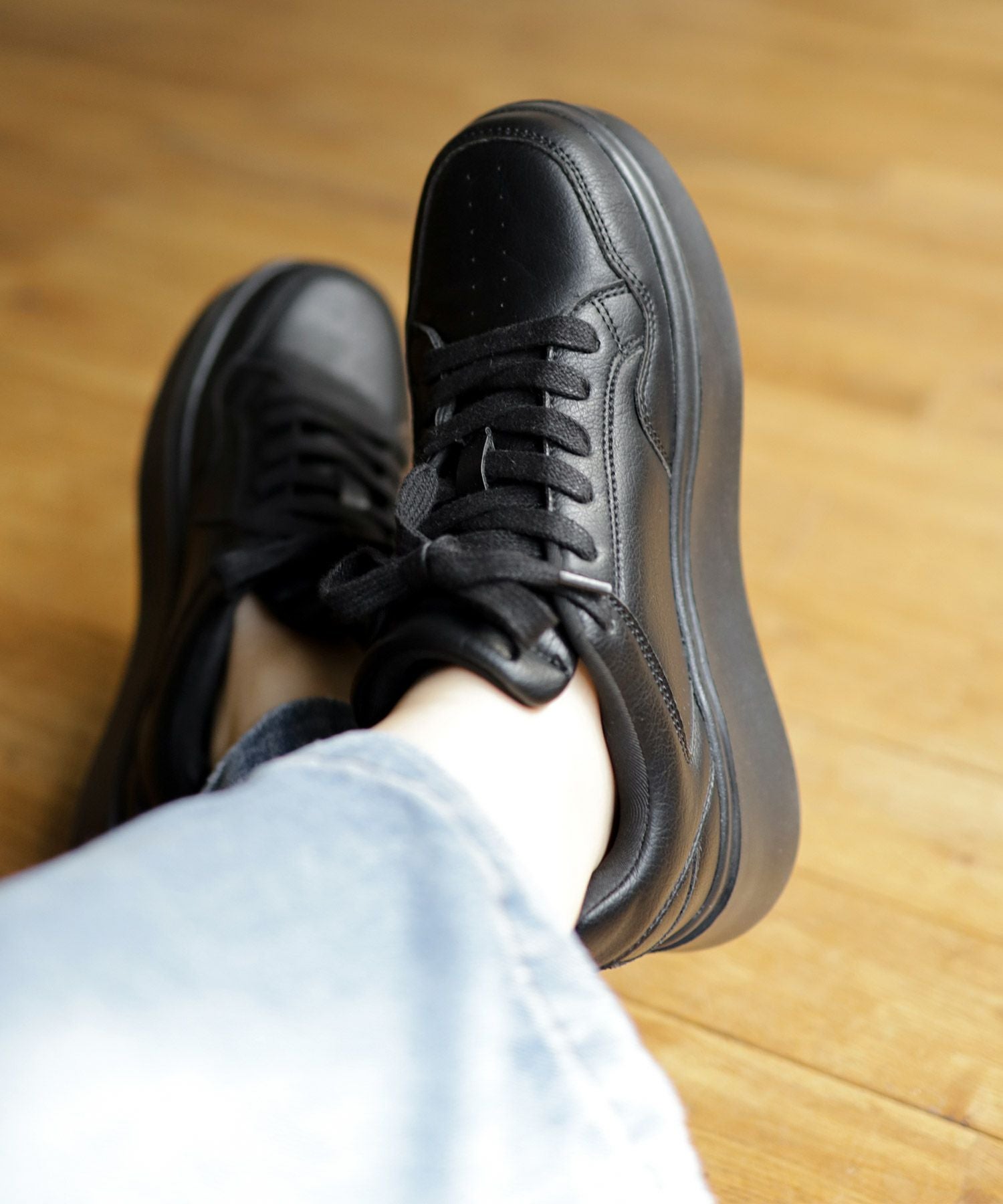 軽量厚底レースアップボリュームスニーカー ▲返品不可