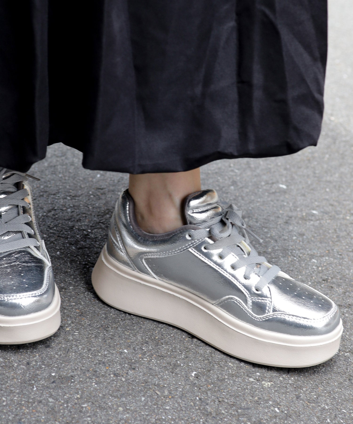 軽量厚底レースアップボリュームスニーカー ▲返品不可