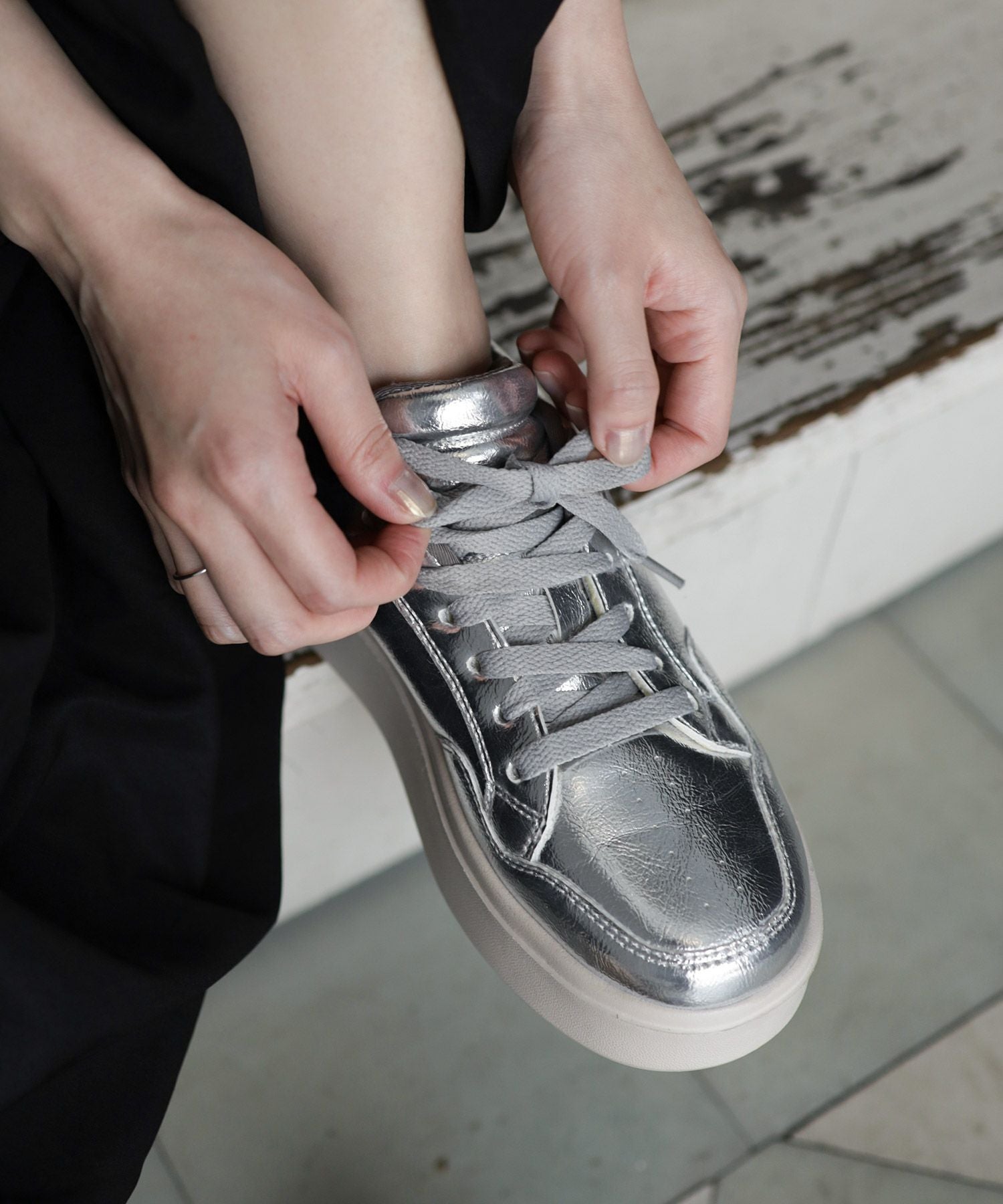 軽量厚底レースアップボリュームスニーカー ▲返品不可