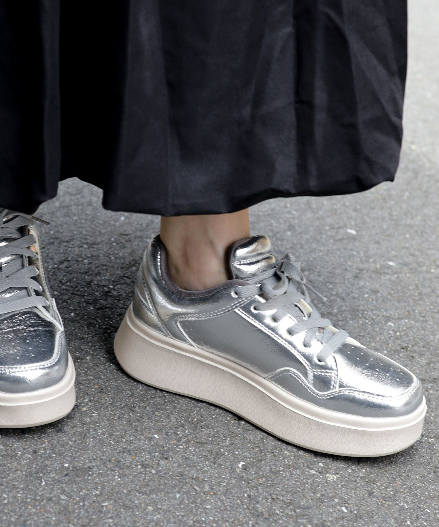 軽量厚底レースアップボリュームスニーカー ▲返品不可