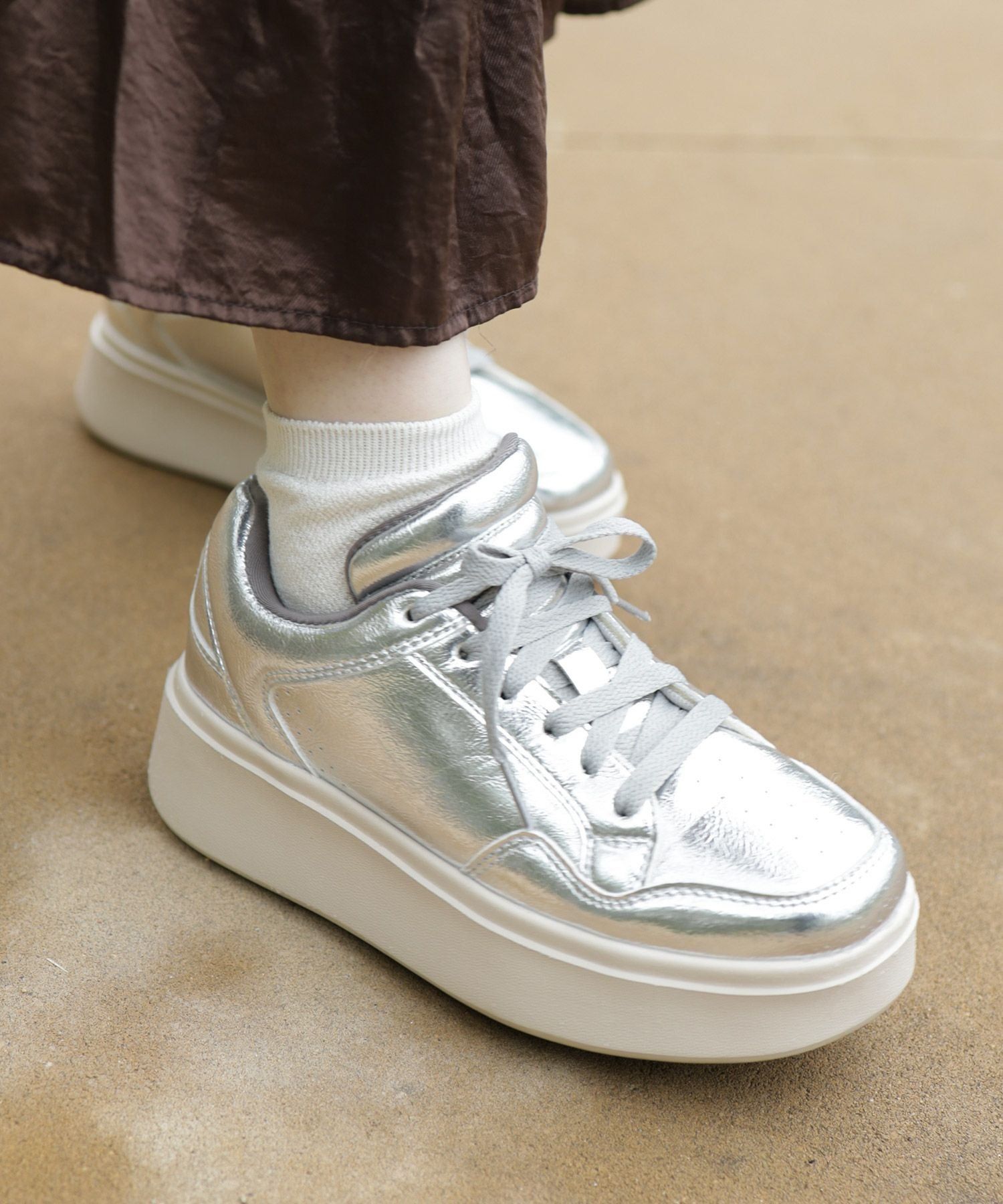 軽量厚底レースアップボリュームスニーカー ▲返品不可