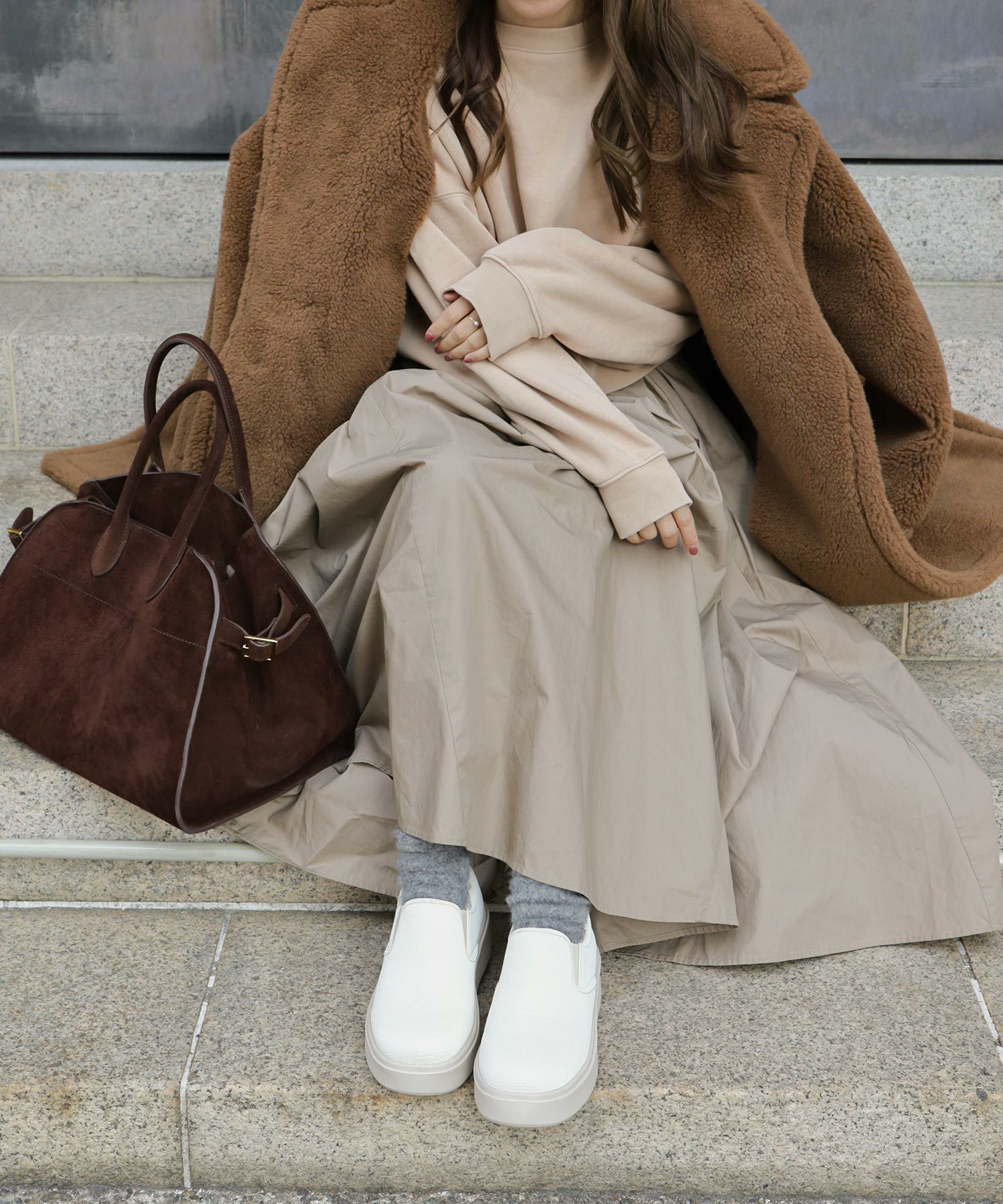 インナーボア軽量厚底スリッポンスニーカー▲返品不可