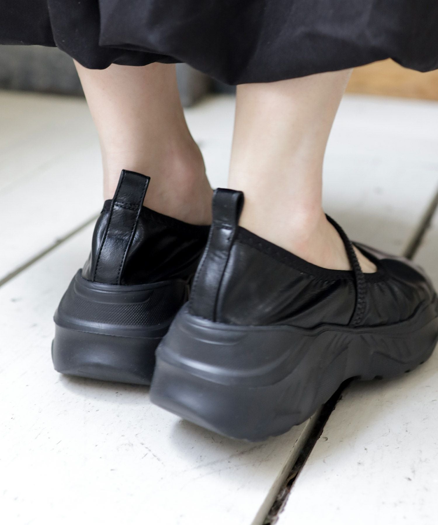 ゴムストラップマシュマロフィット厚底スニーカー▲返品不可