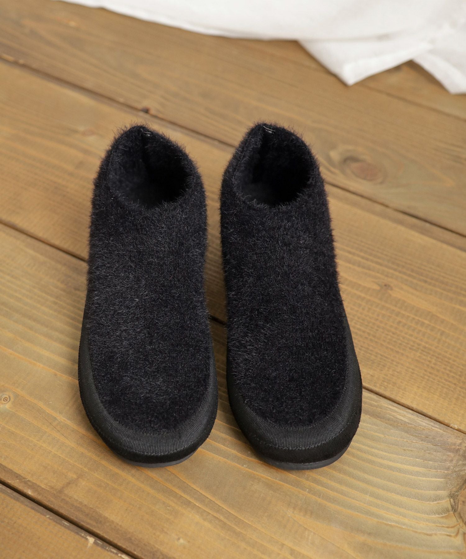 軽量あったかシャギーニットスリッポン Newカラー▲返品不可