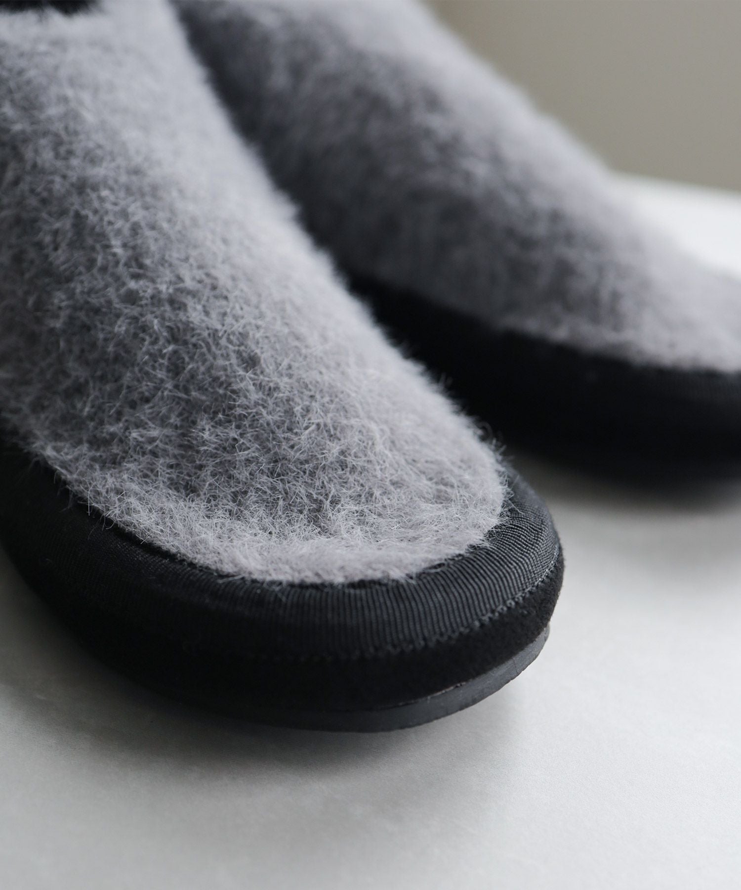 軽量あったかシャギーニットスリッポン Newカラー▲返品不可