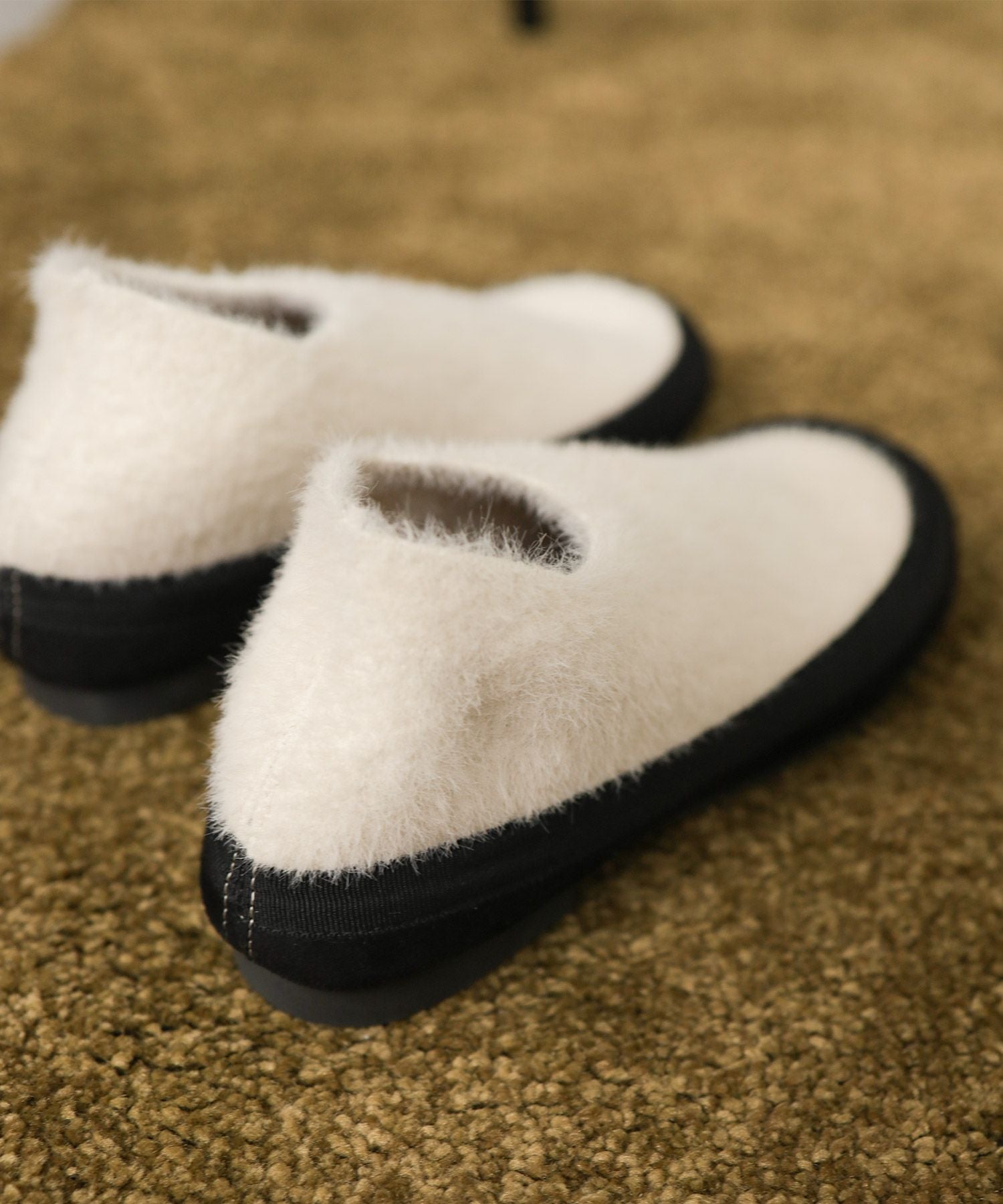 軽量あったかシャギーニットスリッポン Newカラー▲返品不可