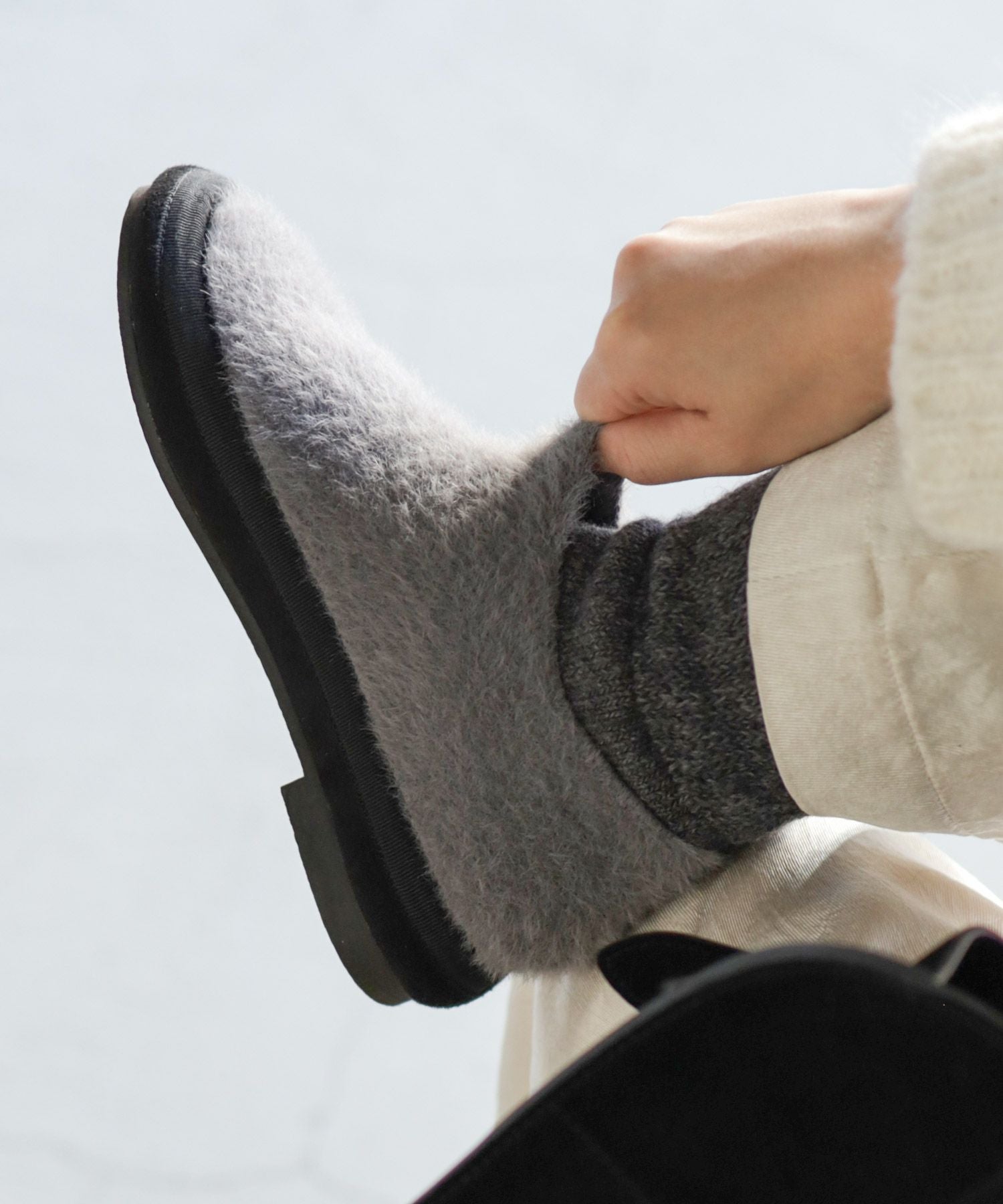 軽量あったかシャギーニットスリッポン Newカラー▲返品不可