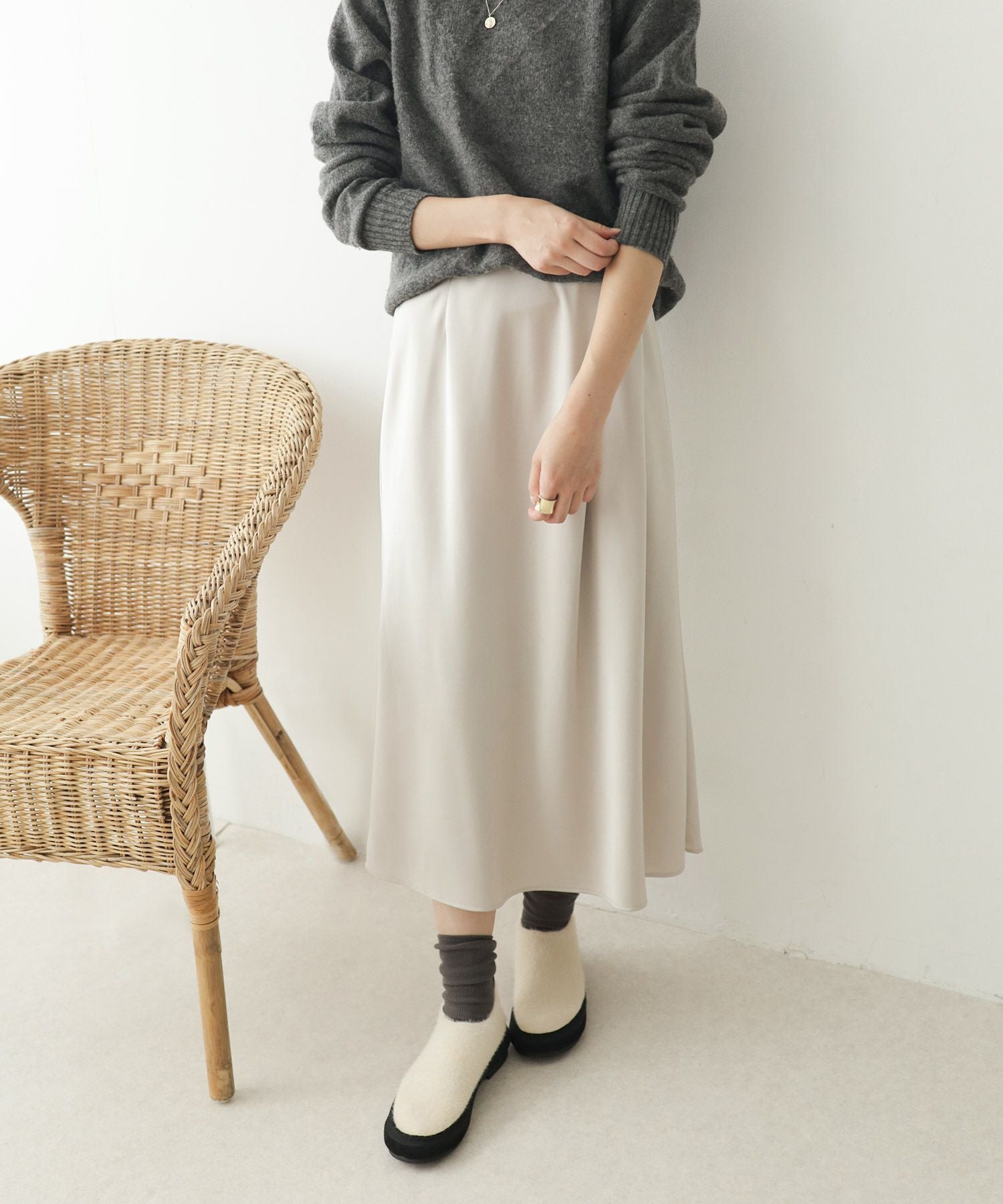 軽量あったかシャギーニットスリッポン Newカラー▲返品不可