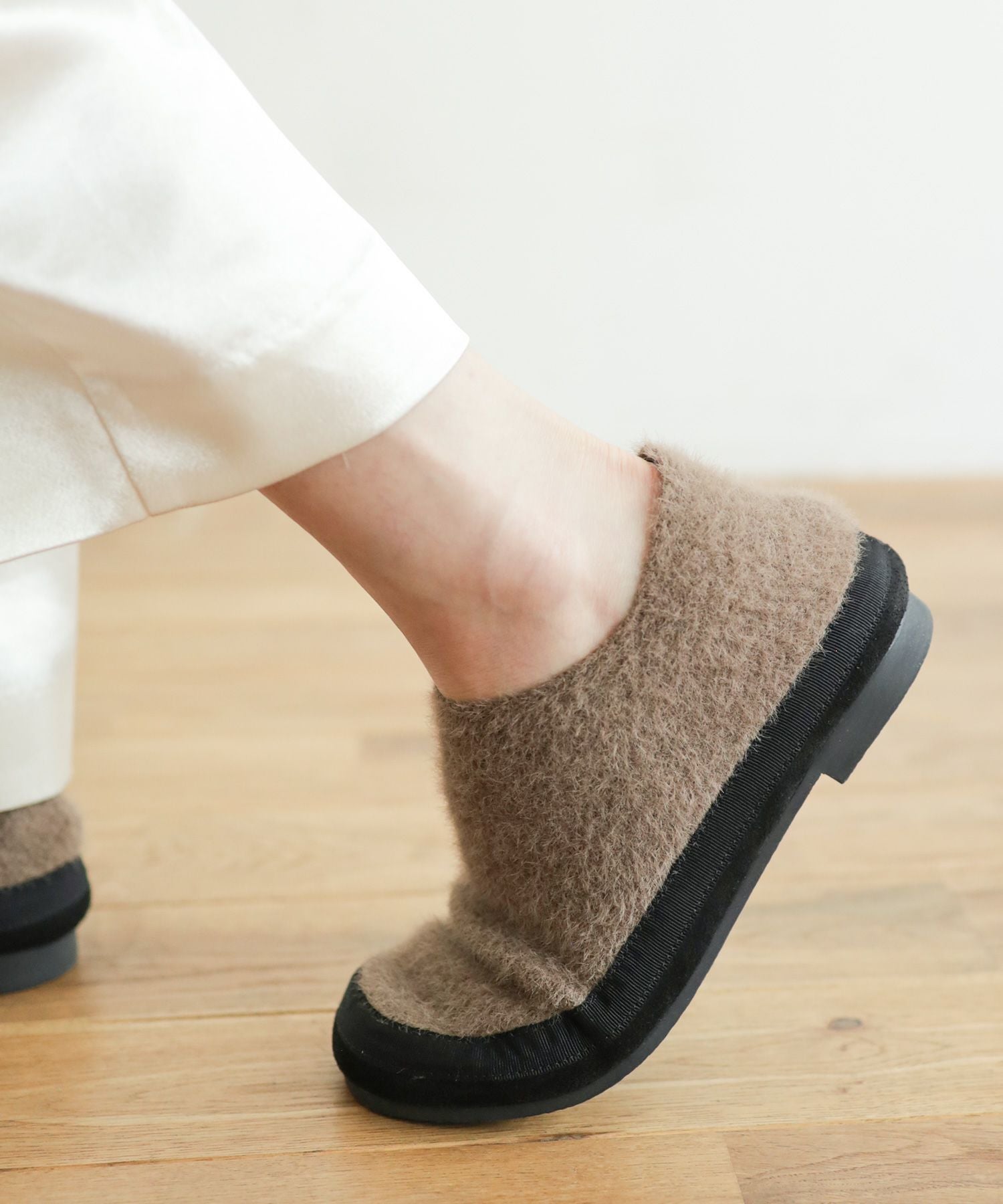 軽量あったかシャギーニットスリッポン Newカラー▲返品不可