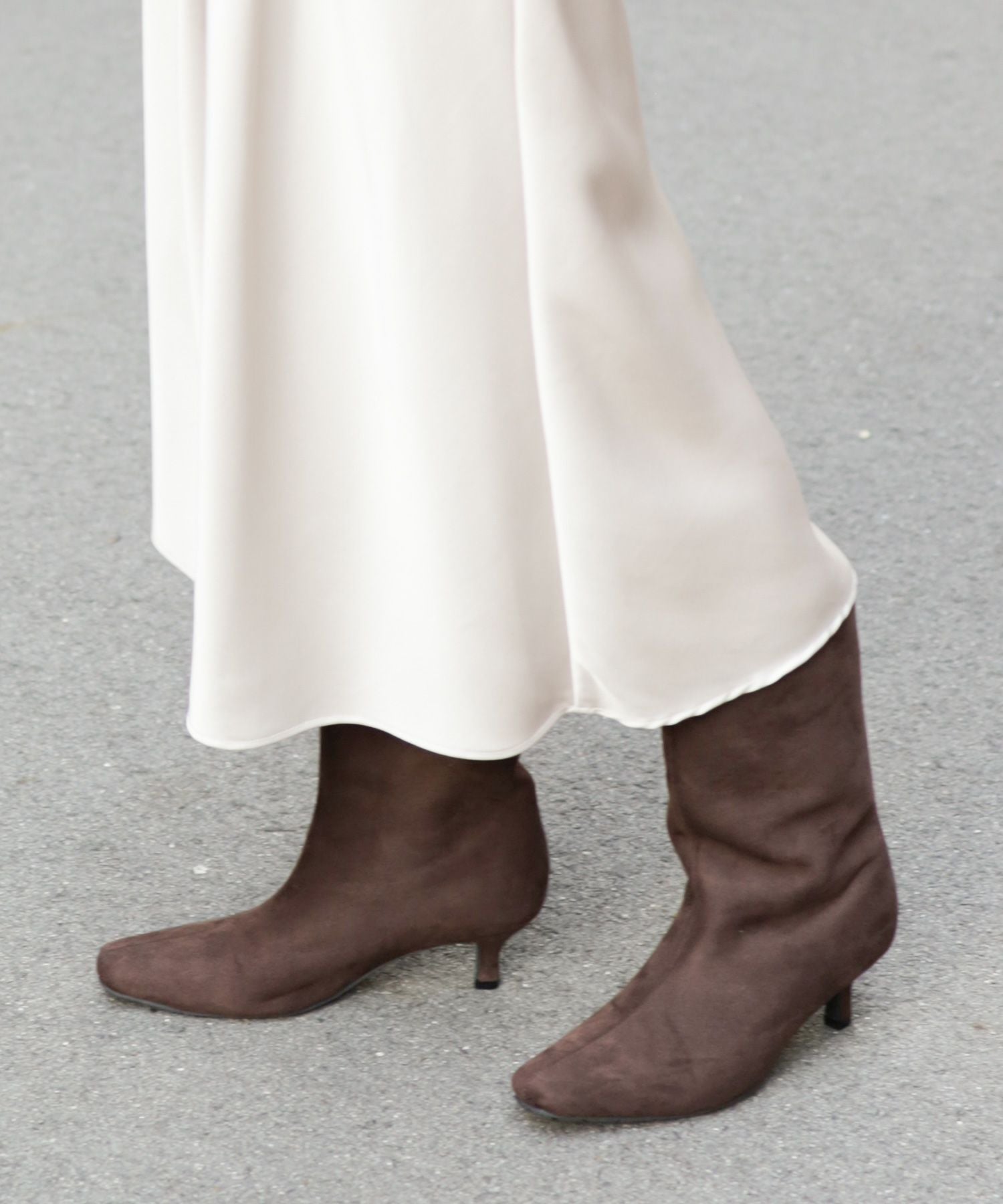 ミッドヒールストレートブーツ Newカラー