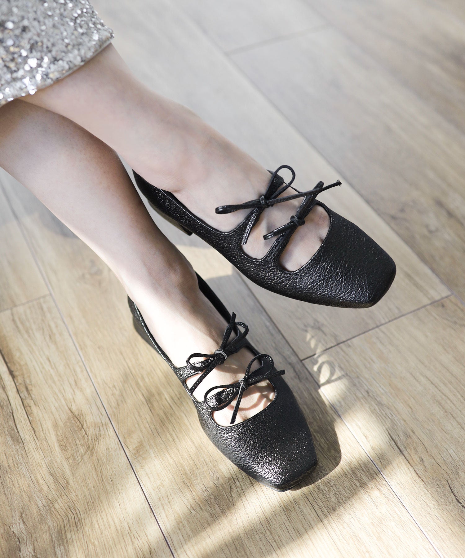 レースアップ風リボンゴムストラップメリージェーンパンプス