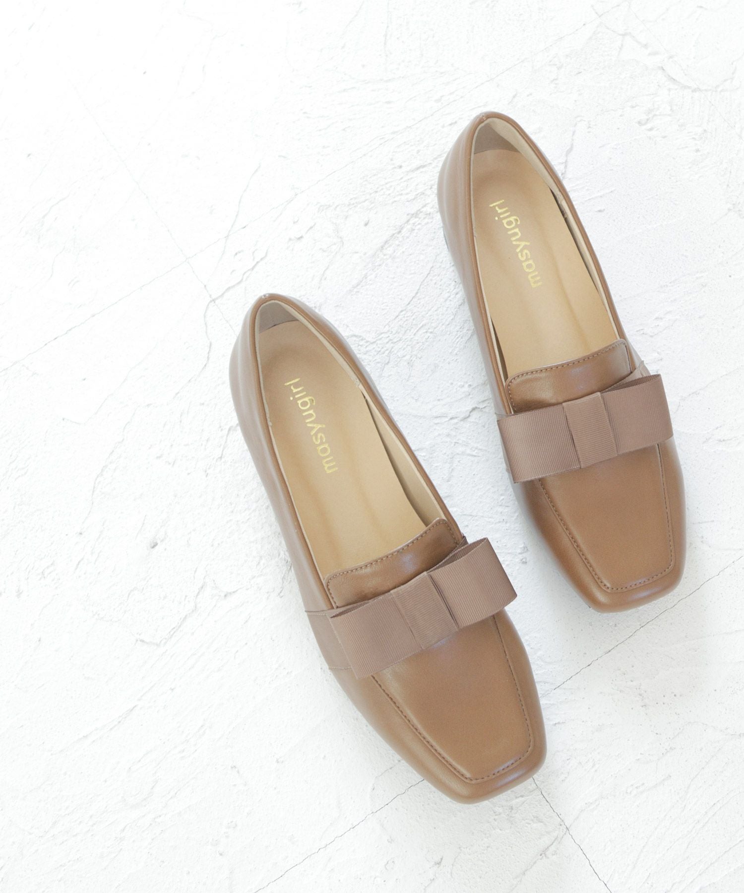 【4E幅広・大きいサイズ 防滑底】 グログランリボン ローヒール スクエアトゥパンプス