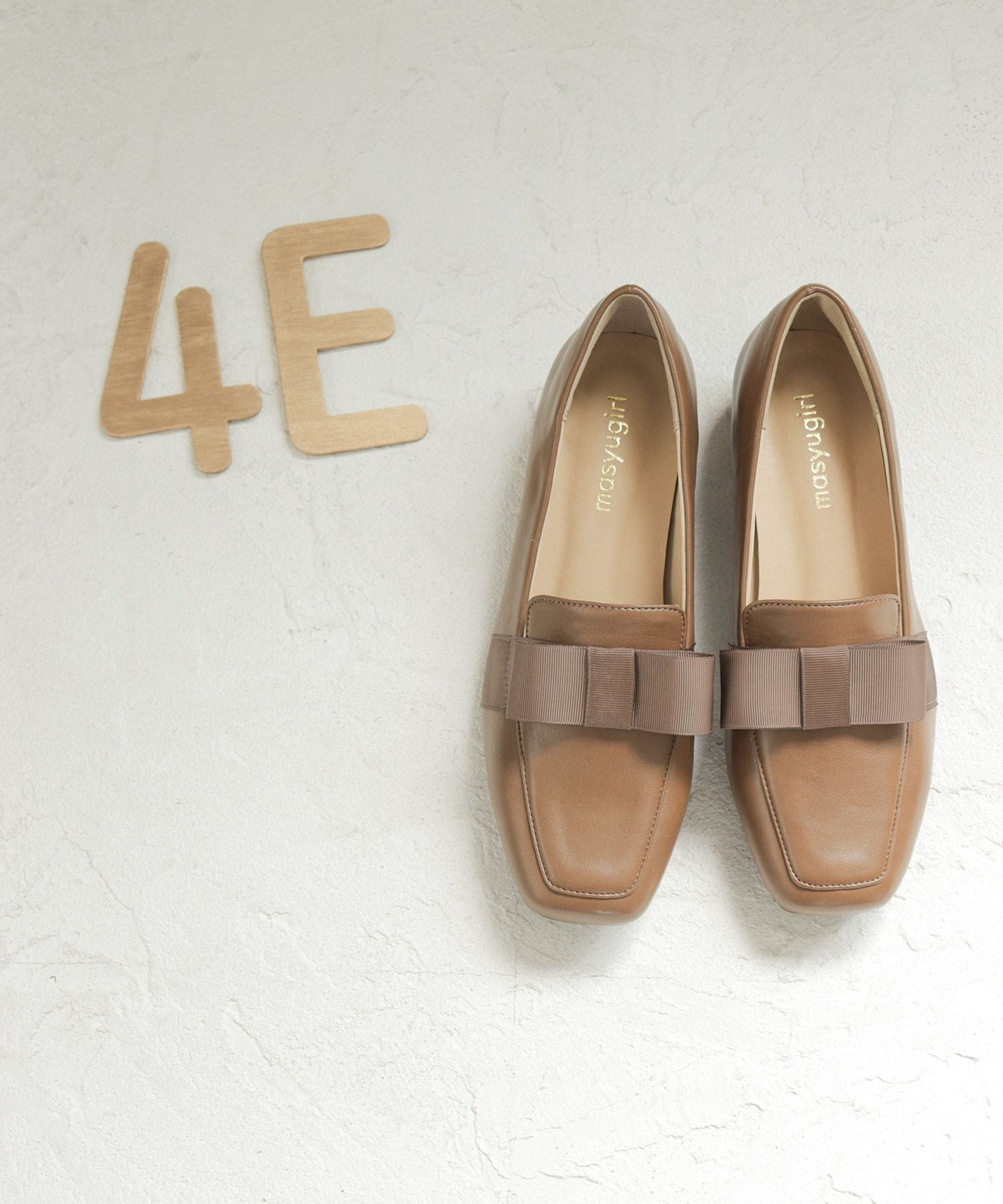 【4E幅広・大きいサイズ 防滑底】 グログランリボン ローヒール スクエアトゥパンプス