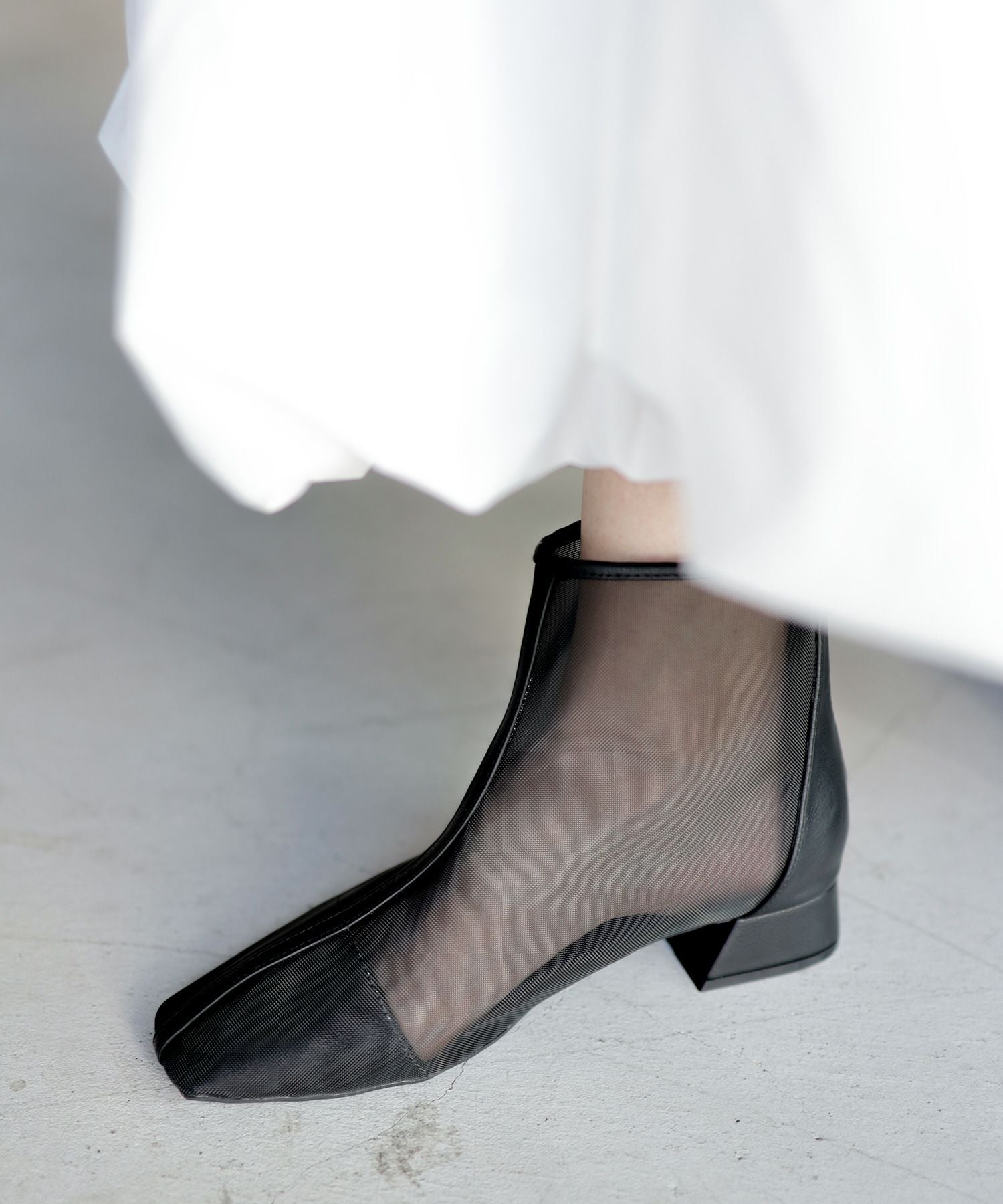 シースルーショートブーツ