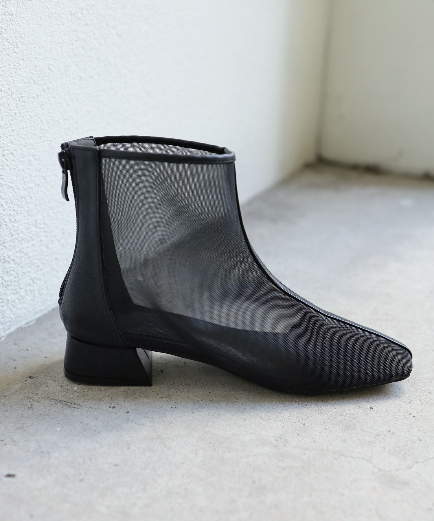 シースルーショートブーツ