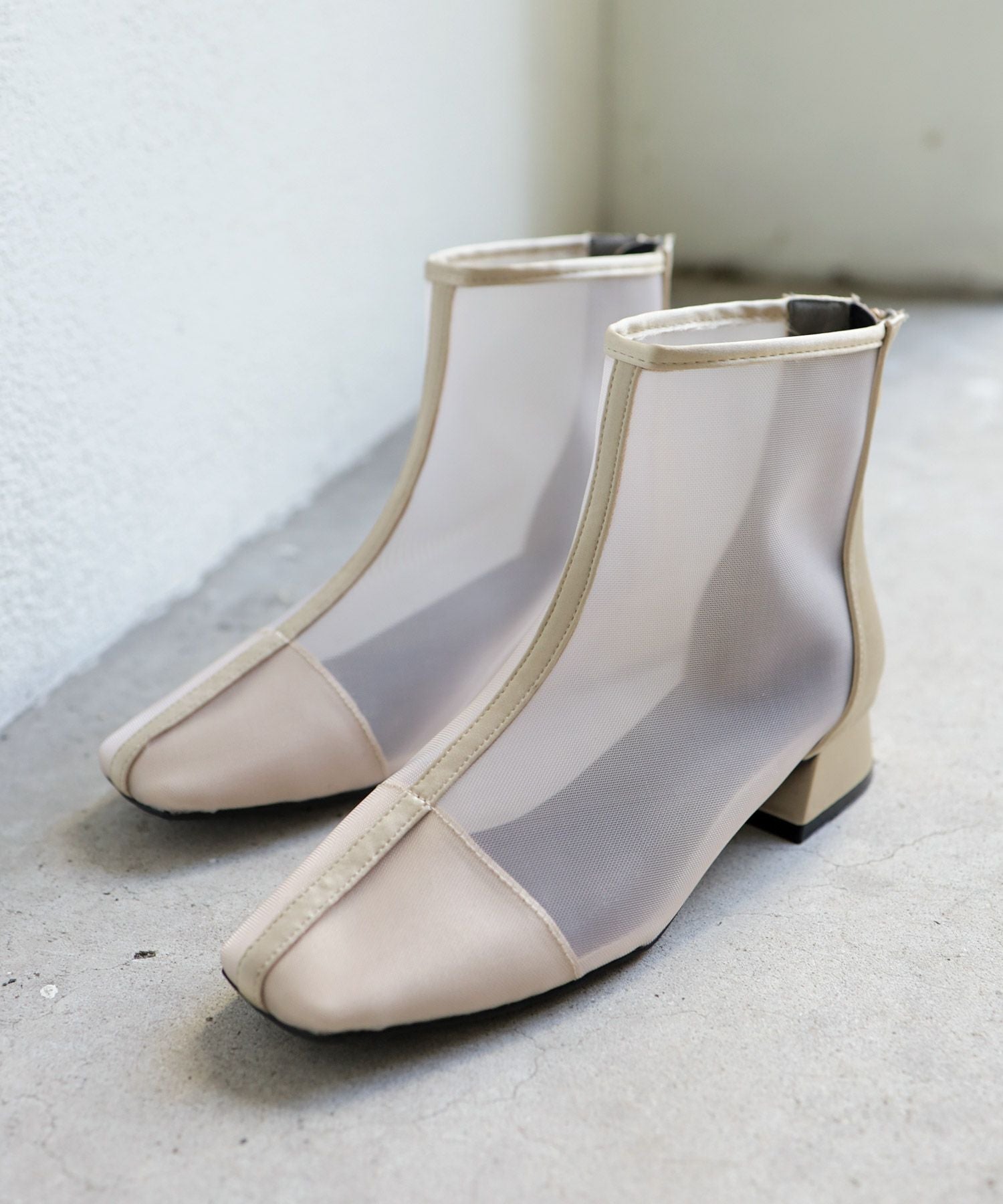 シースルーショートブーツ