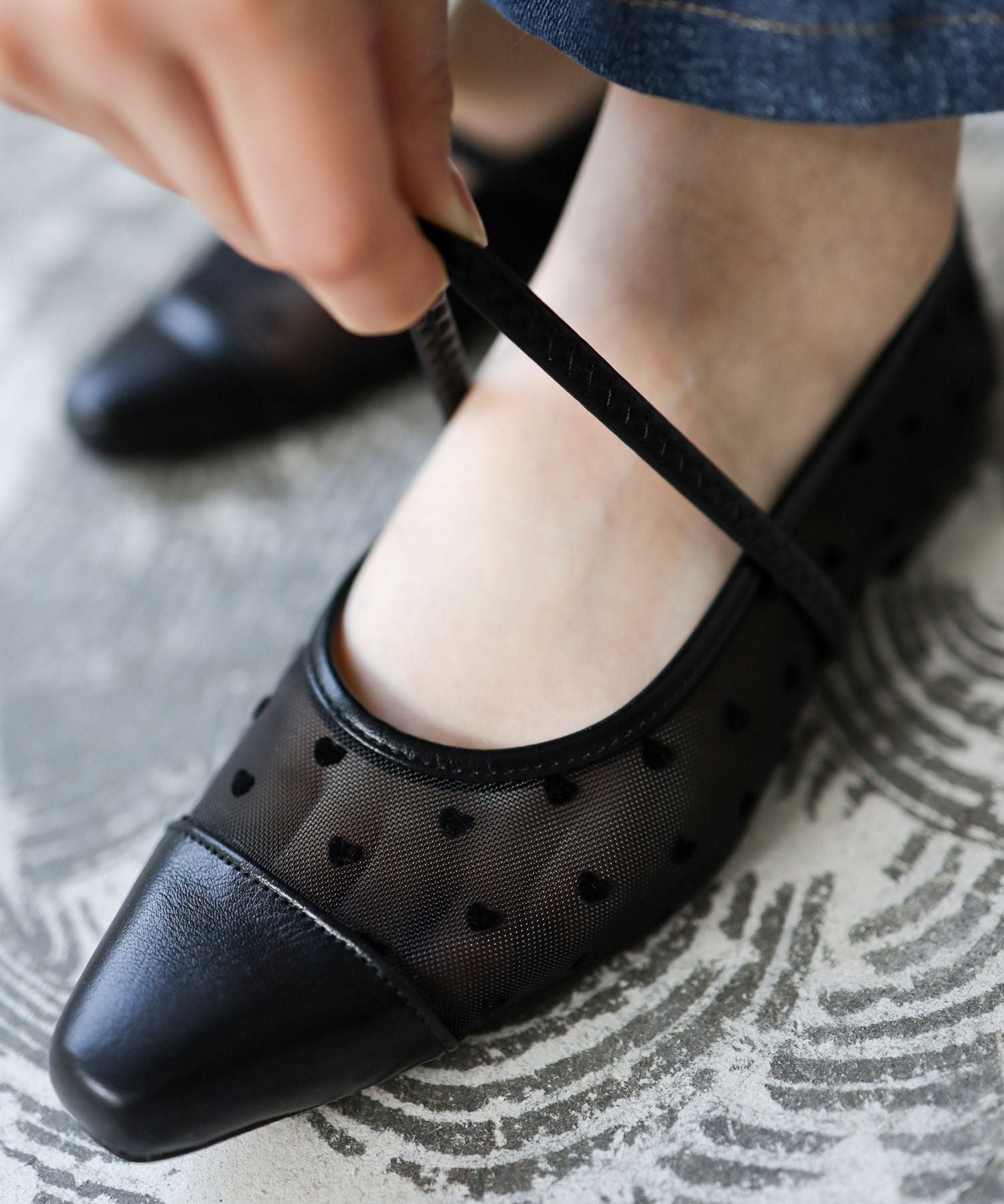 シースルーメリージェーンパンプス