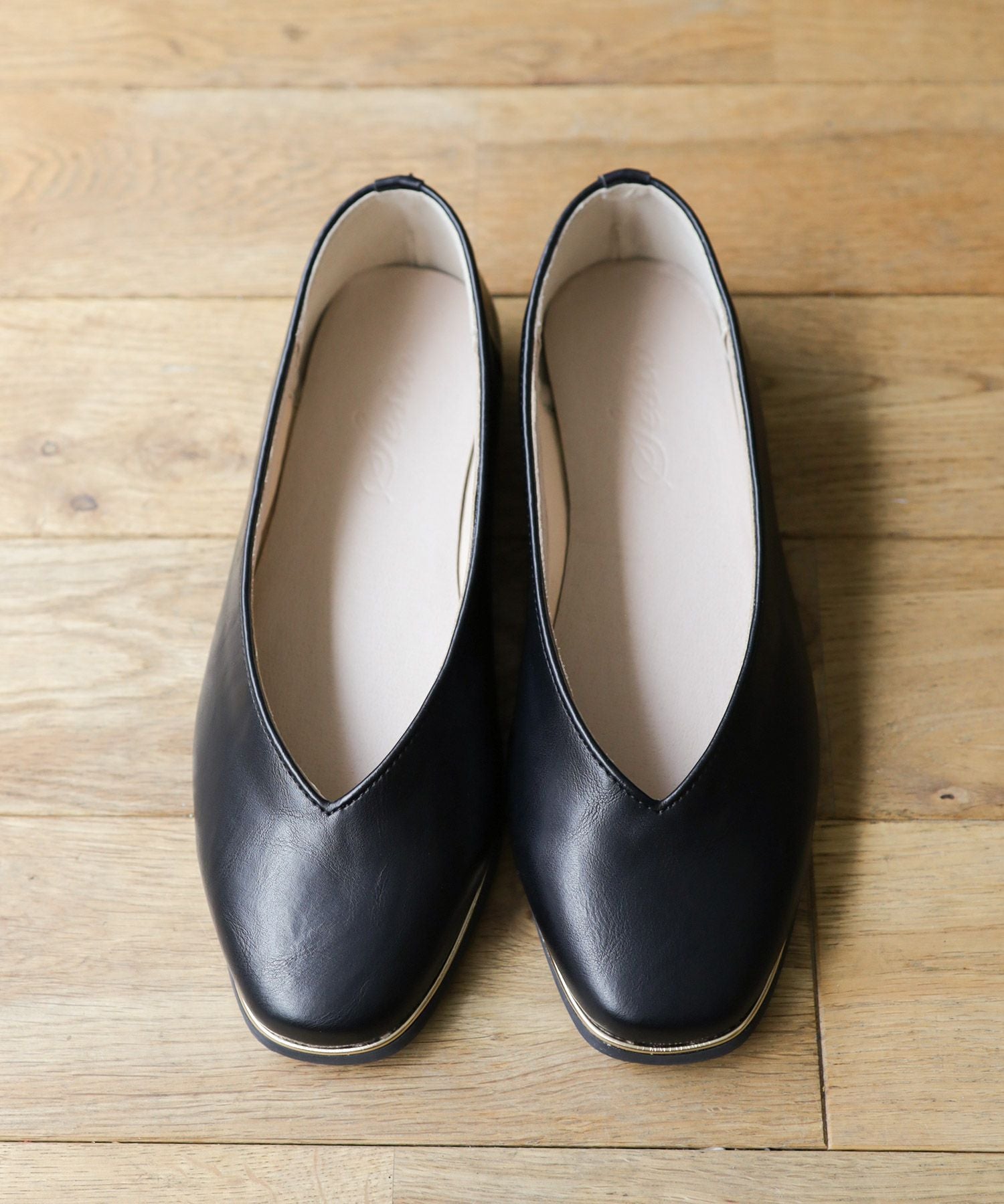 ゴールドピーススクエアトゥフラットパンプス | SESTO(セスト