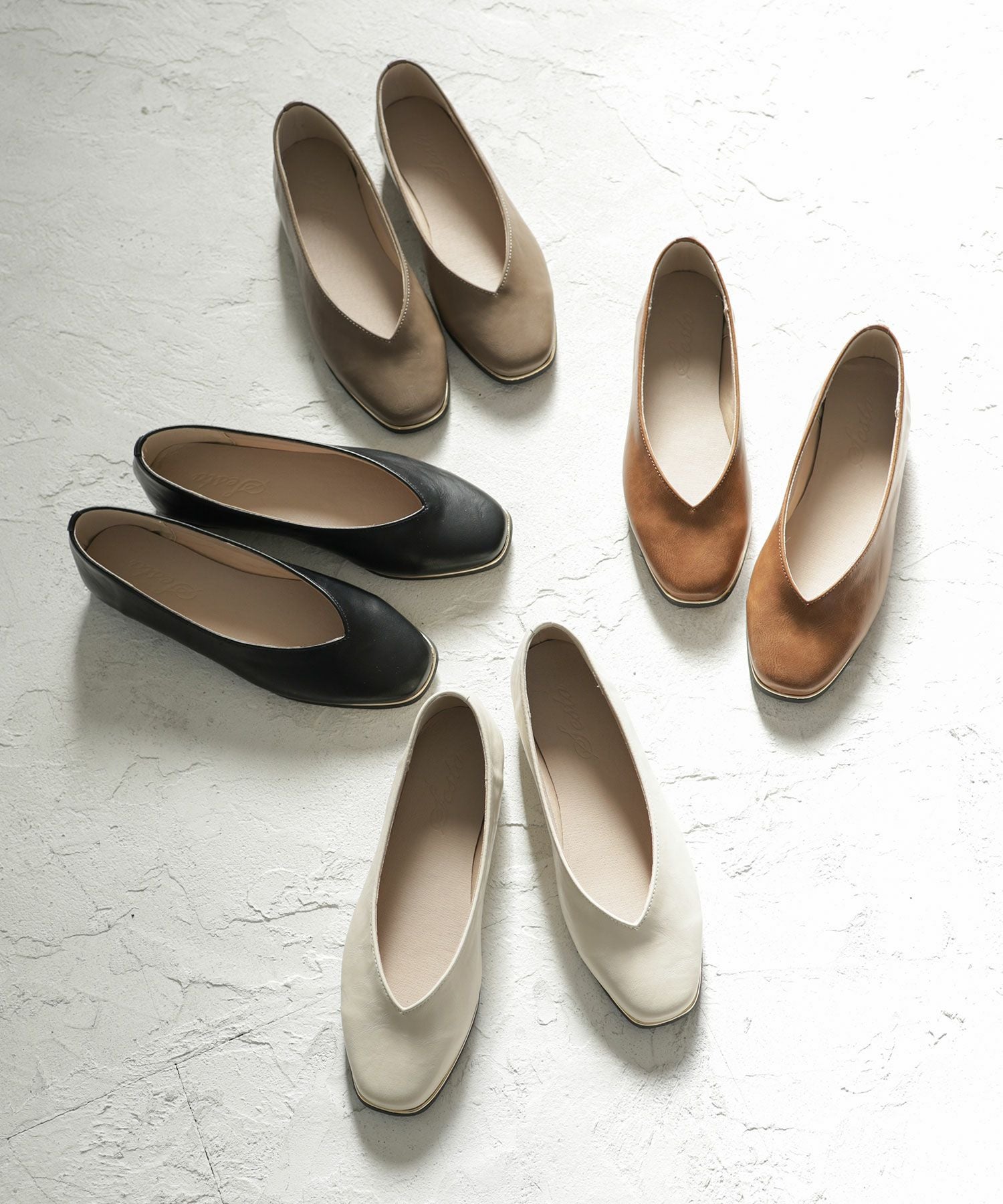 ゴールドピーススクエアトゥフラットパンプス | SESTO(セスト